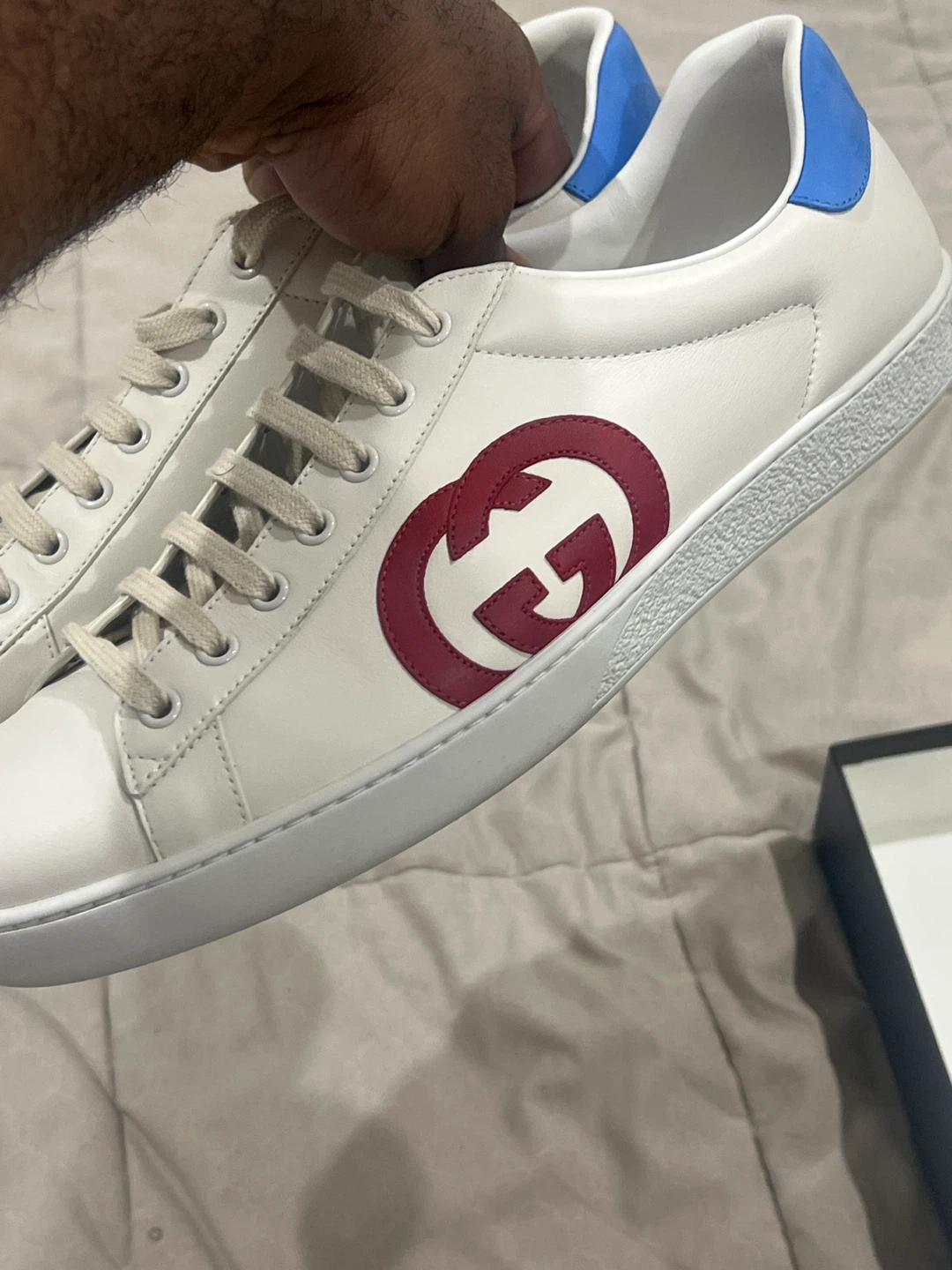 Gucci Miro Soft Street Sneaker G10 White Red Blue Leather - photo 2