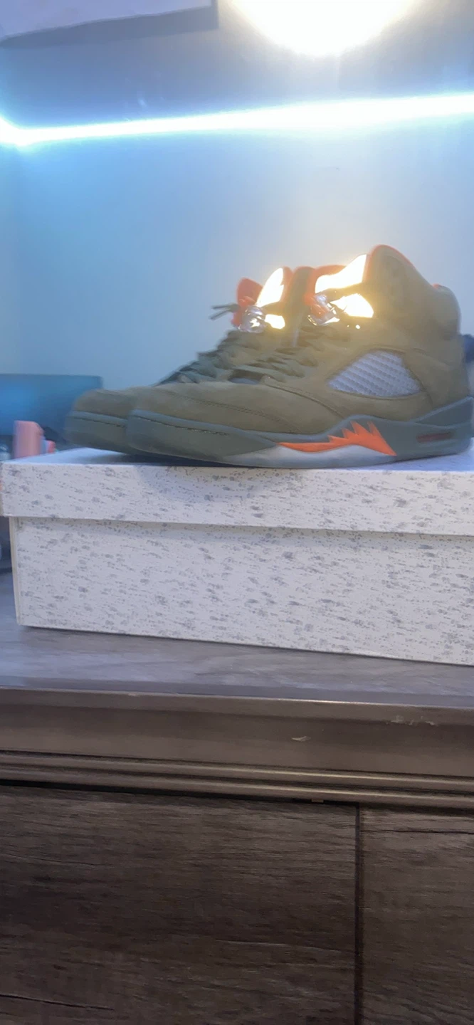Air Jordan 5 Olive green - photo 4