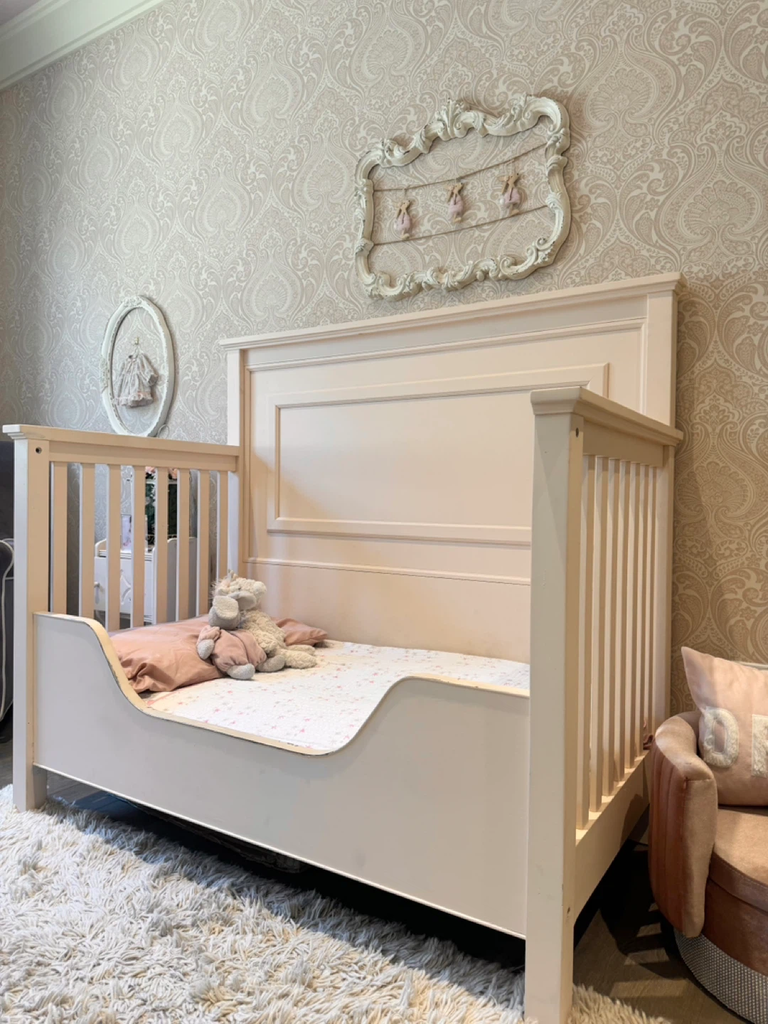 Restoration Hardware Baby & Child Toddler Bed - photo 3