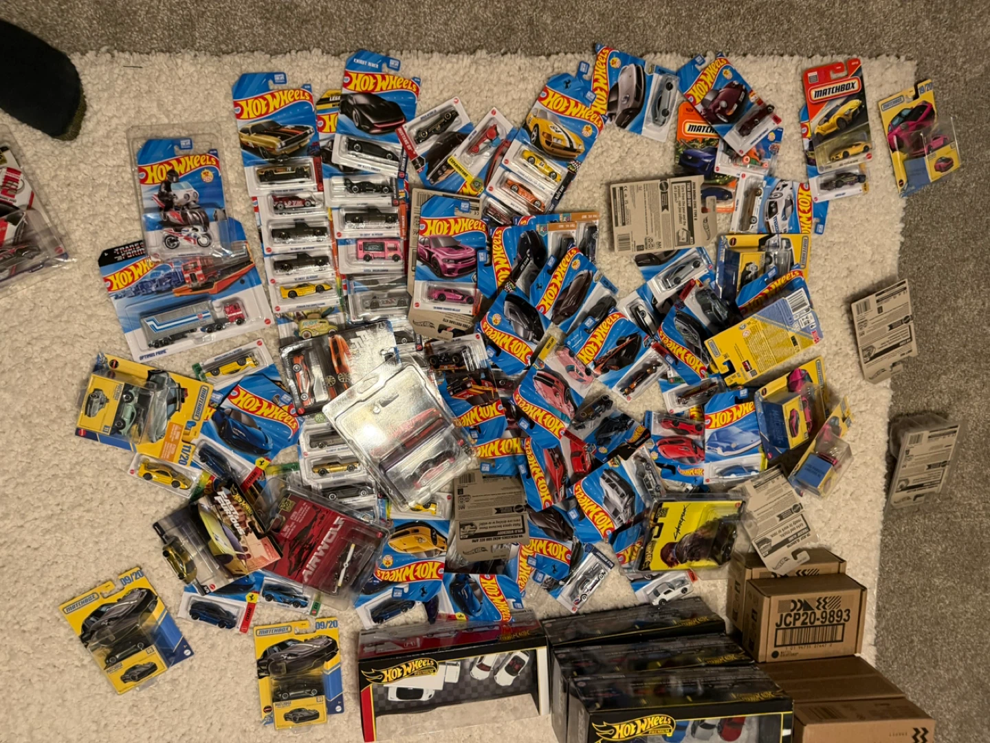 Hot Wheels Lot - Assorted Cars and Fast & Furious Sets - photo 2