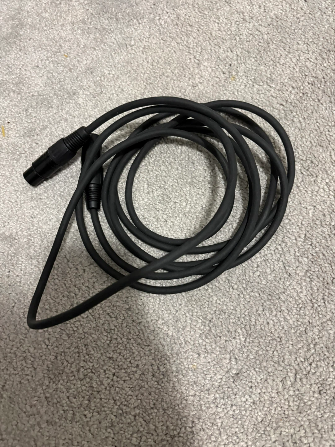 Rode NT1 Microphone with Shock Mount and Cable - photo 5