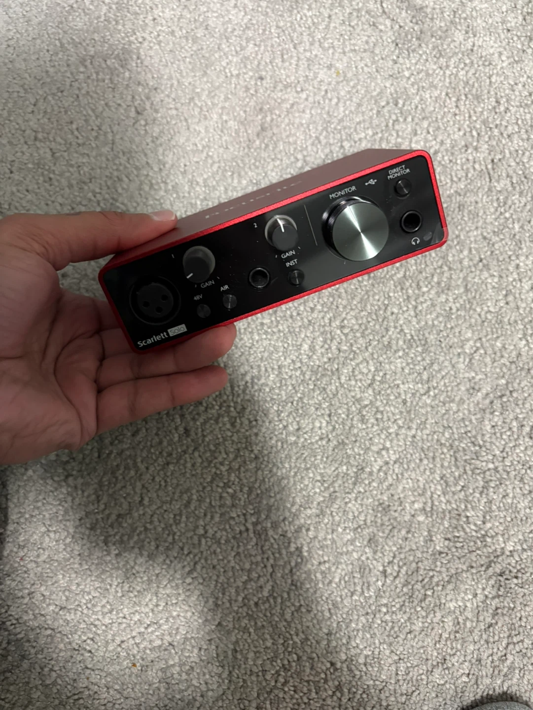 Focusrite Scarlett Solo USB Audio Interface - Used Twice - photo 5