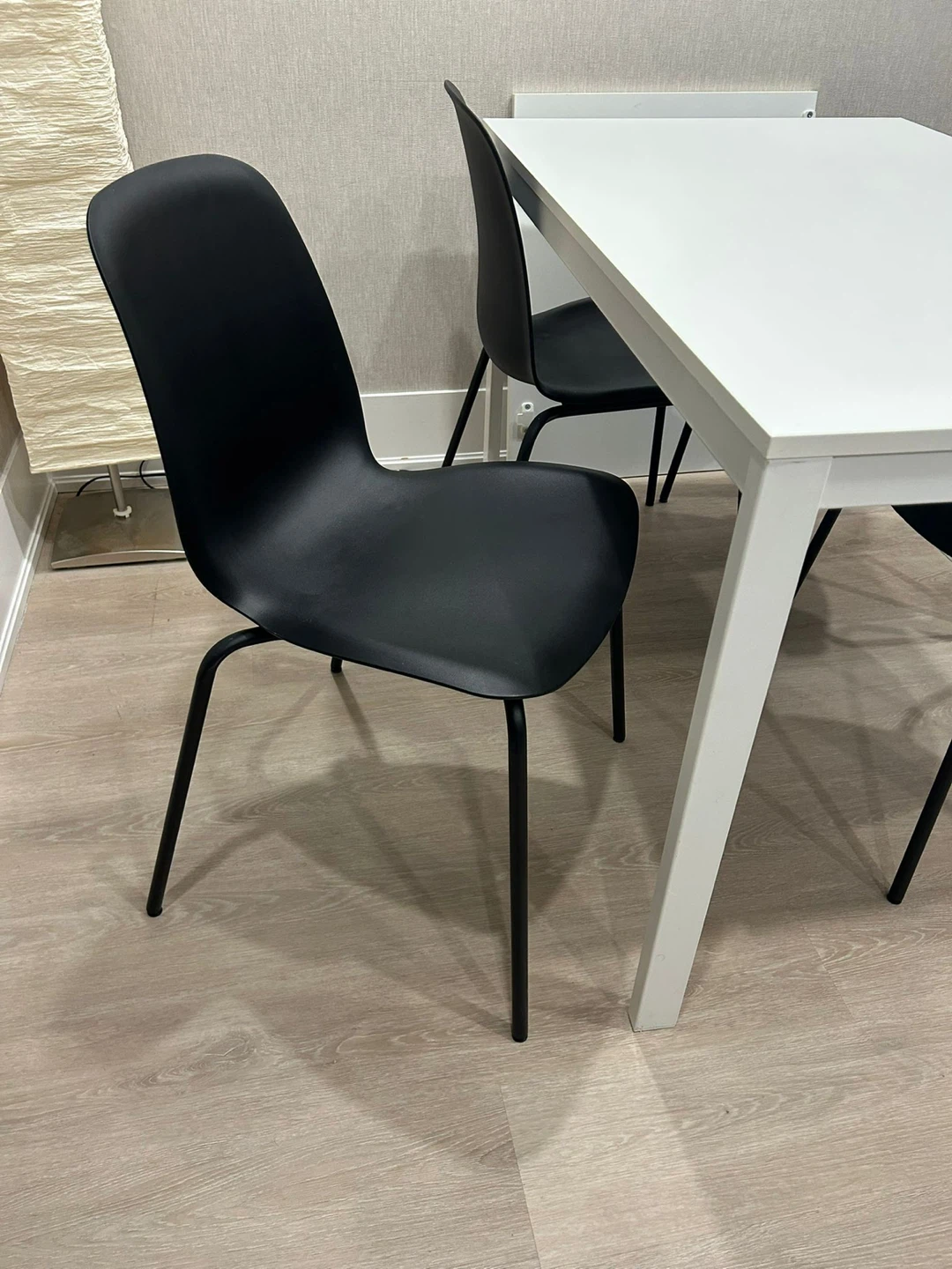 White Extendable Dining Table - photo 2