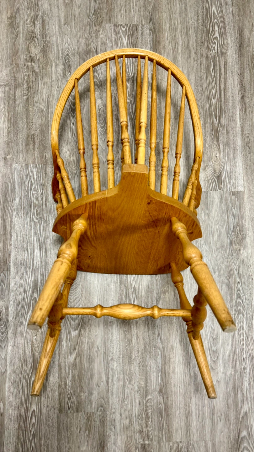 Sunset Trading Oak Windsor Dining Chairs with Arms (Set of 2) - photo 5