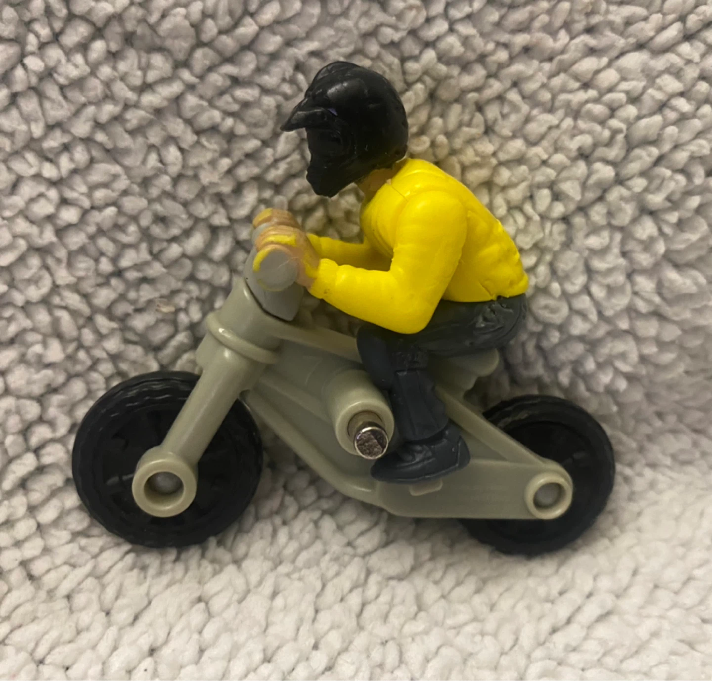 Vintage McDonald’s Hot Wheels & Tony Hawk Toy Set (1998-2005) - photo 2