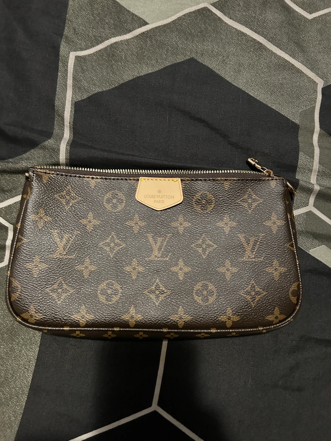 Louis Vuitton Multi Pochette full set