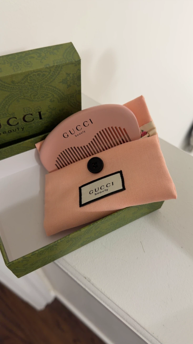 Gucci Beauty Pink Comb Set with Pouch and Box