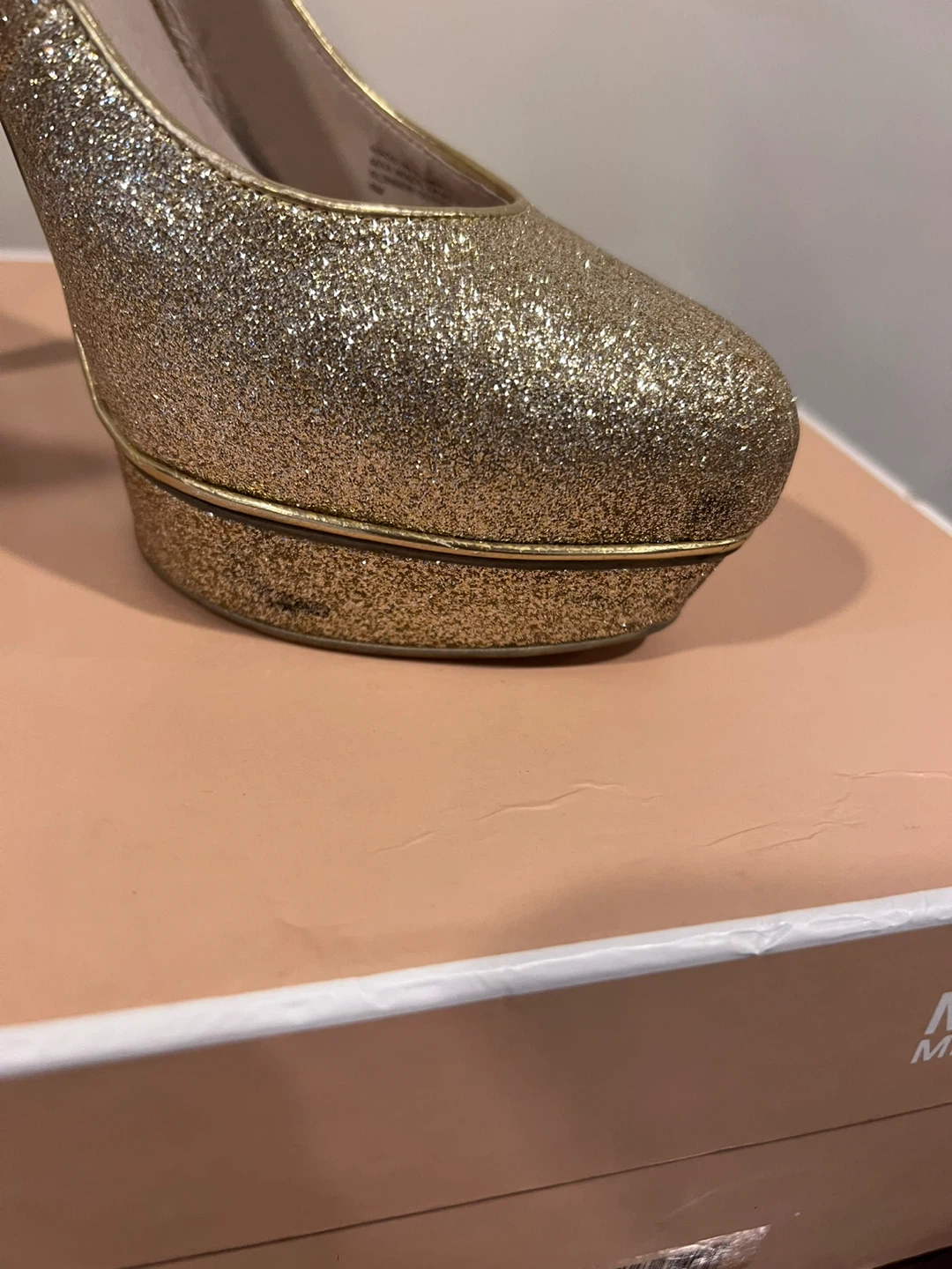 Michael Kors Gideon Pump Glitter Sparkle Heels Size 8M - photo 3