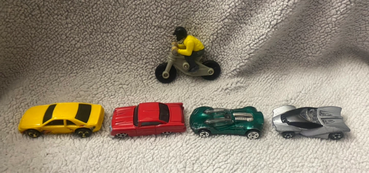 Vintage McDonald’s Hot Wheels & Tony Hawk Toy Set (1998-2005)