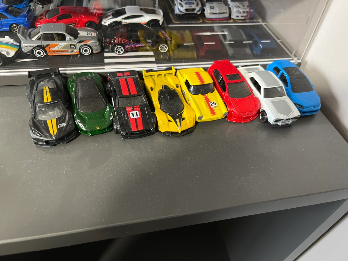 Collection of 7 Die-cast Toy Cars