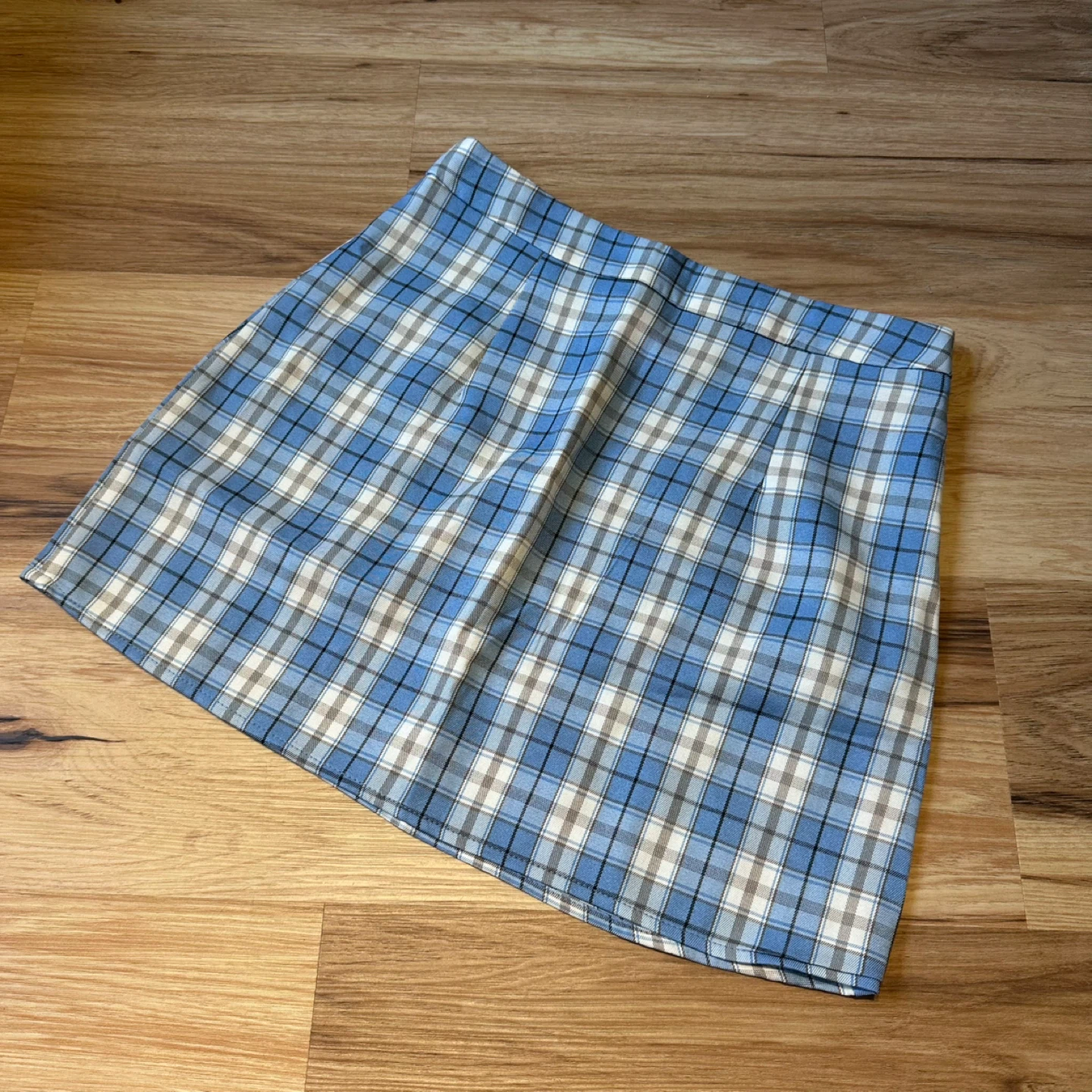 SHEIN Women's Plaid Mini Skirt - Blue/White/Brown XS - photo 4