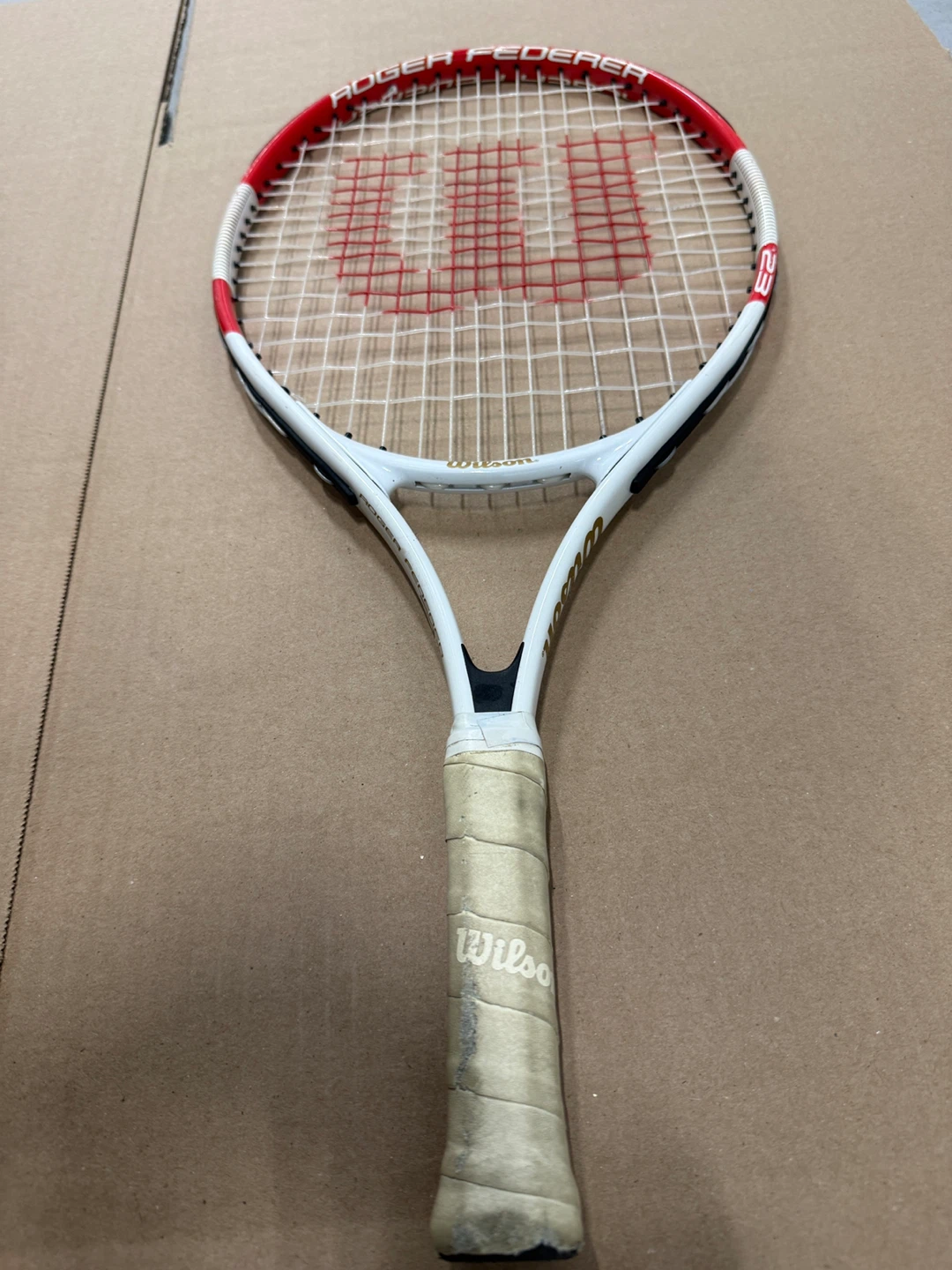 Wilson Roger Federer 23 Tennis Racket - photo 3