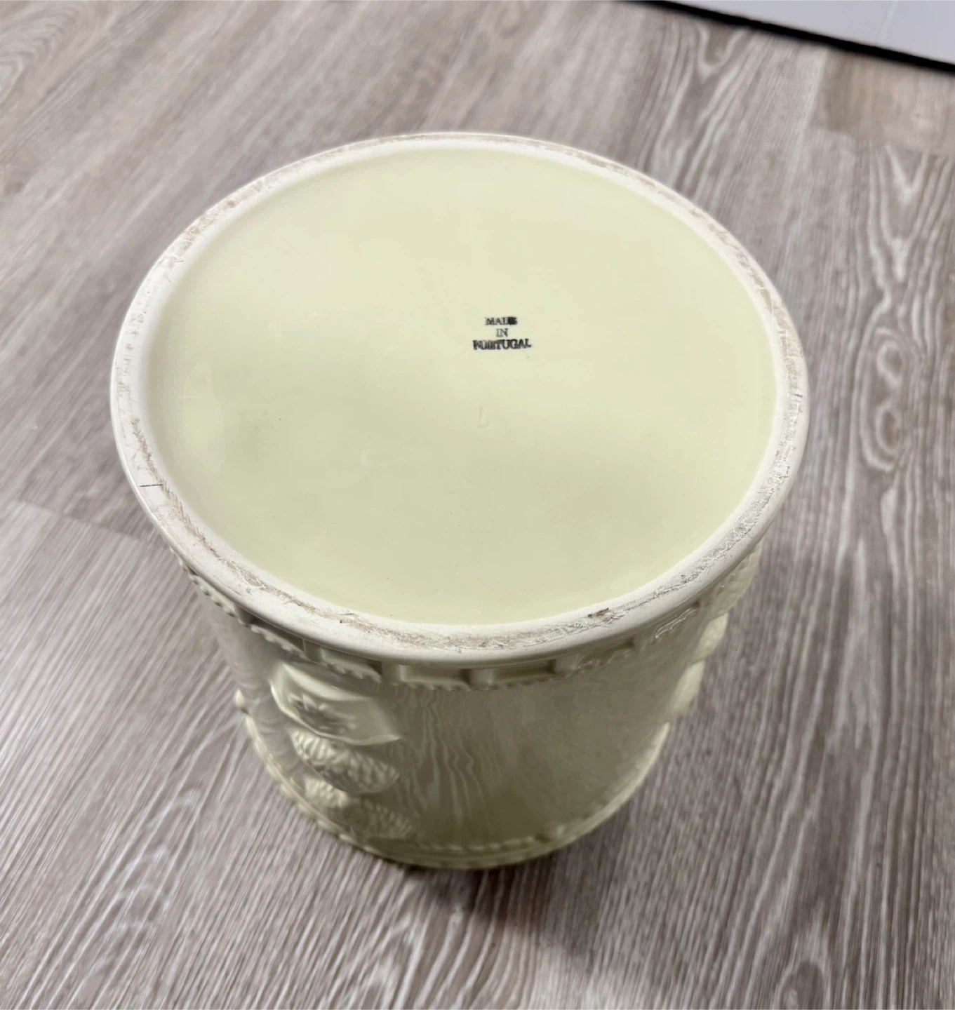 Topiary Motif Wastebasket Planter - Beige Ceramic - photo 4