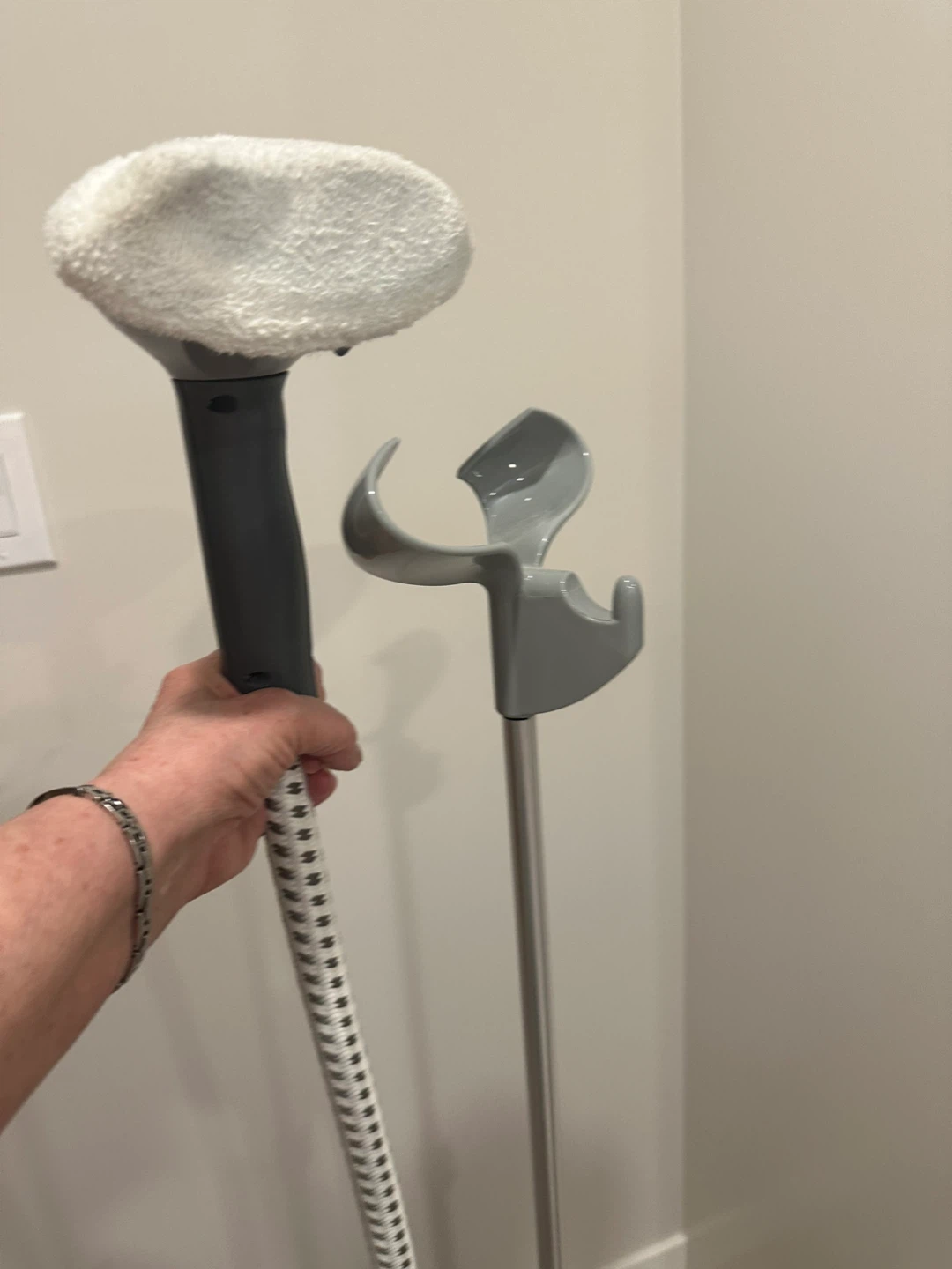 Shark Garment Steamer - photo 3