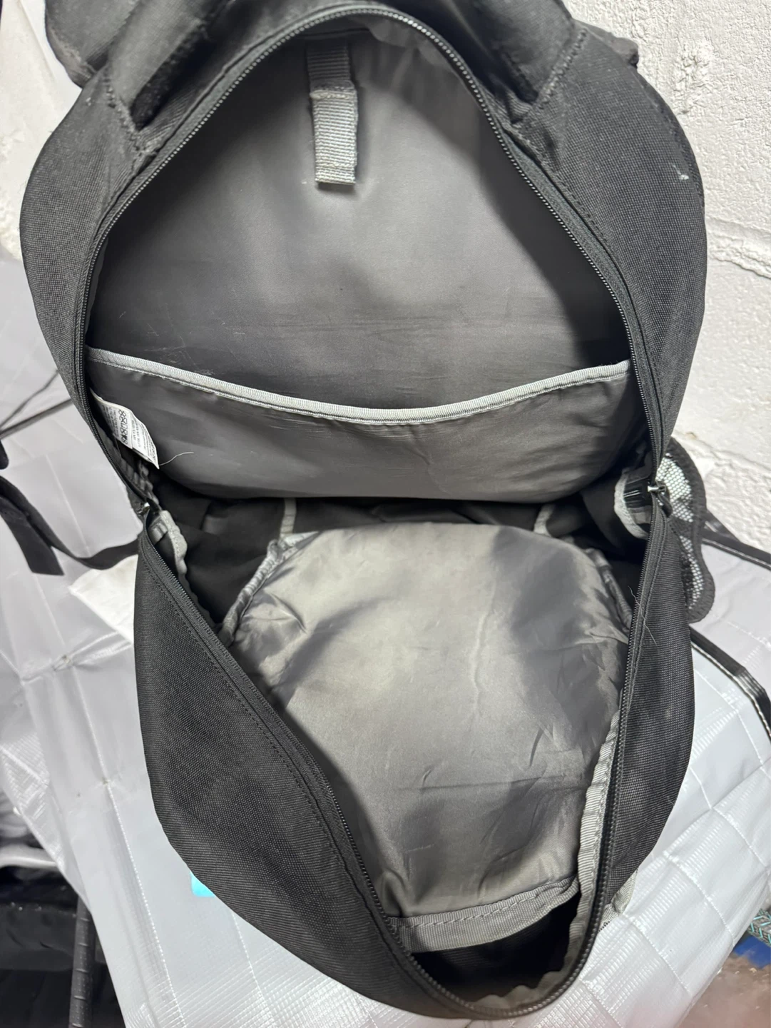 Eddie Bauer Adventurer 25L Backpack - photo 3