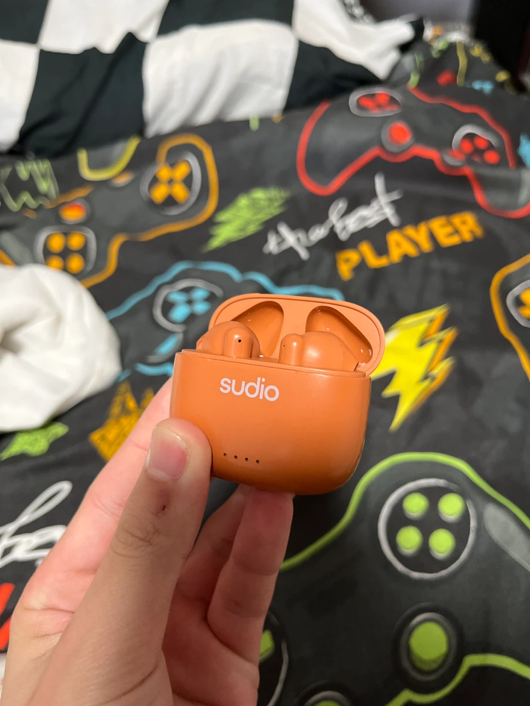Sudio Wireless Earbuds - Orange