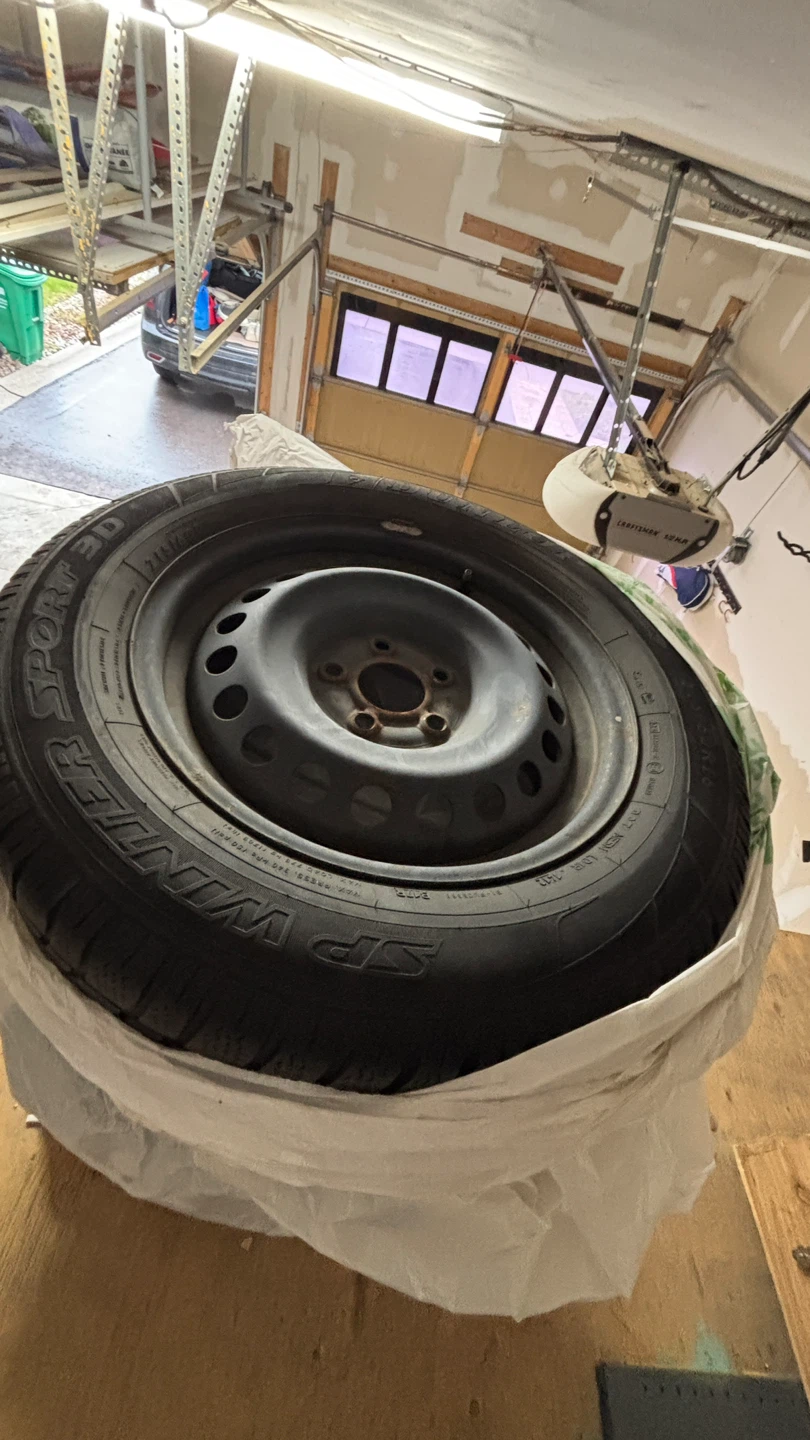Continental Winter Tire Rims 215/60R15