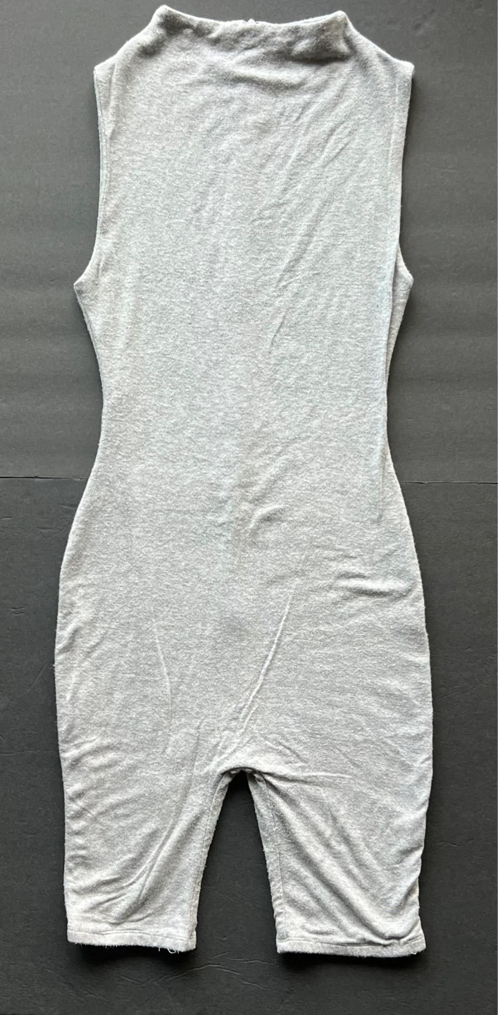 Naked Wardrobe Grey Sleeveless Bodysuit - photo 5
