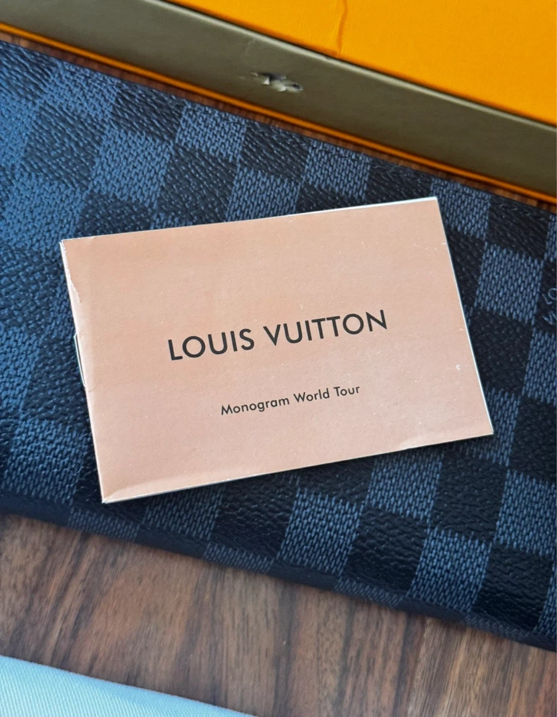 Louis Vuitton Monogram Zippy Purse - photo 4