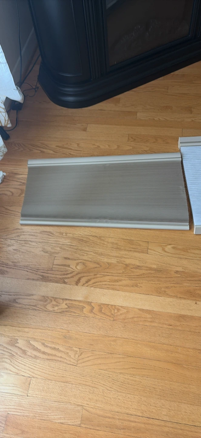 Window Blinds (5 pcs .