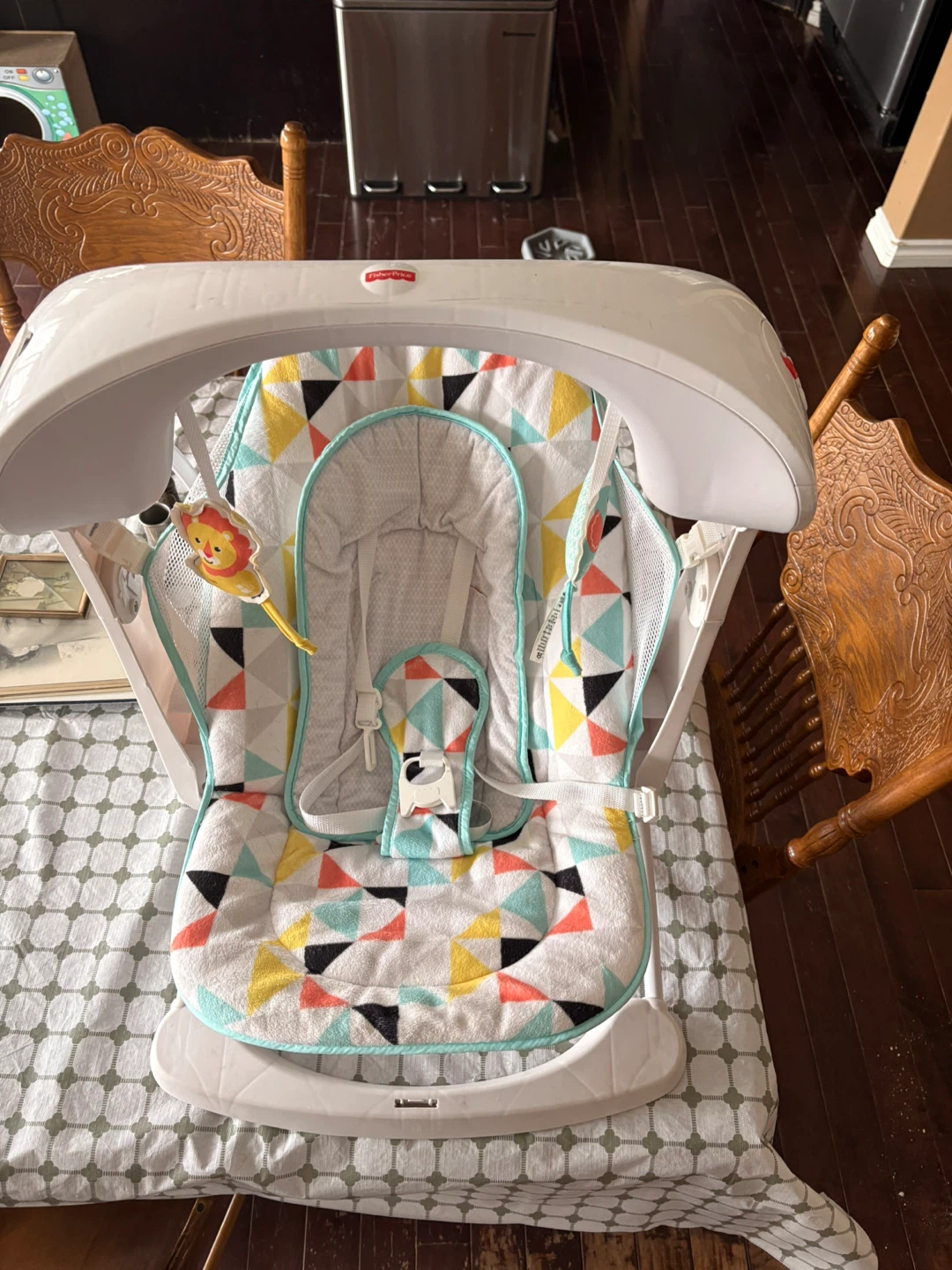Fisher-Price Baby Swing - photo 2