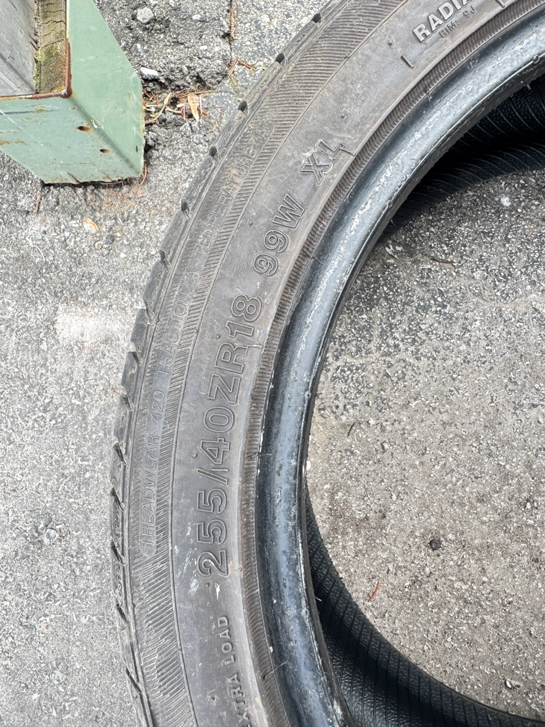 Yokohama Advan Neova AD08R 255/40R18 99W XL Tire - photo 3