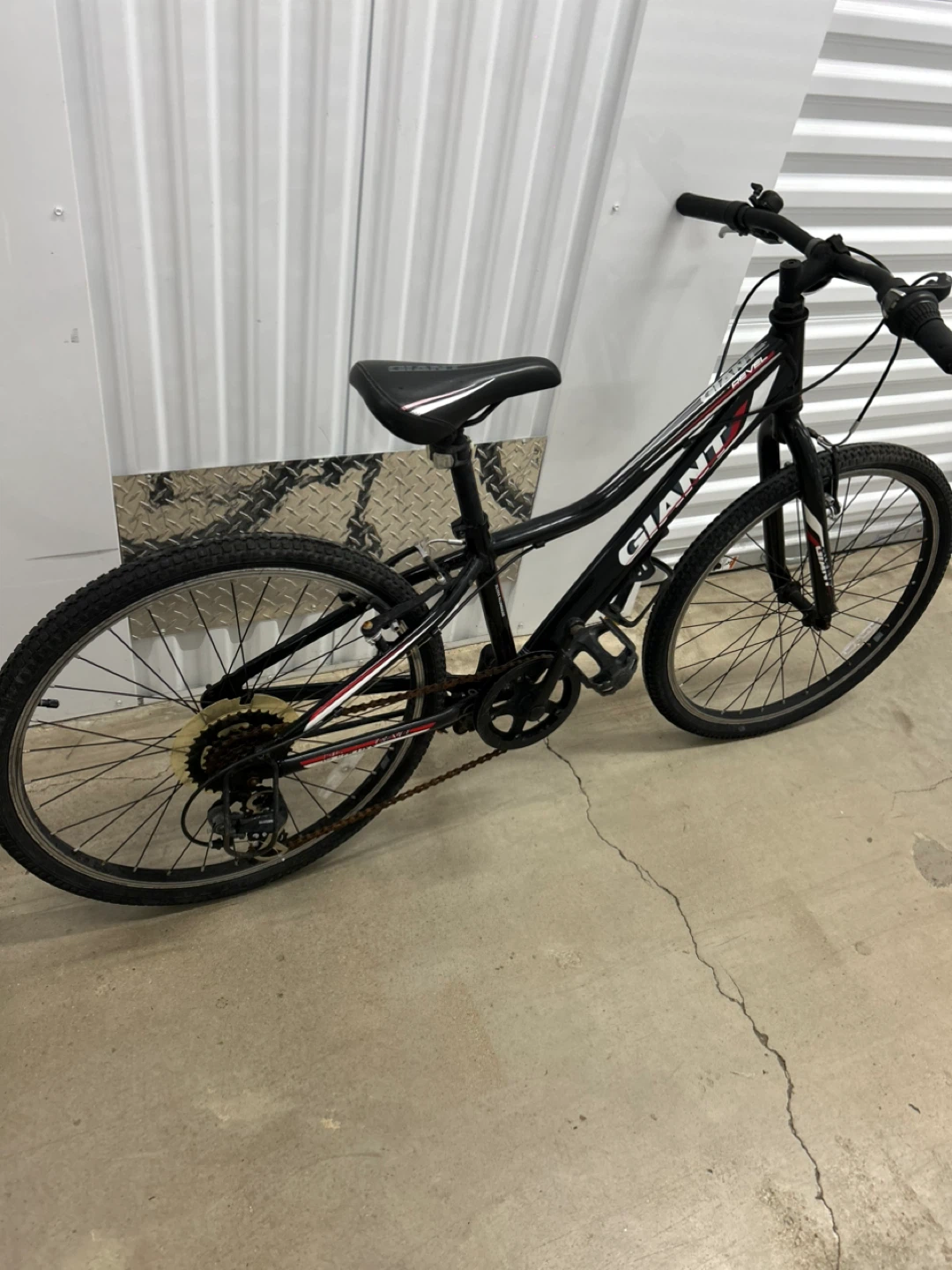 Giant Mountain Bike