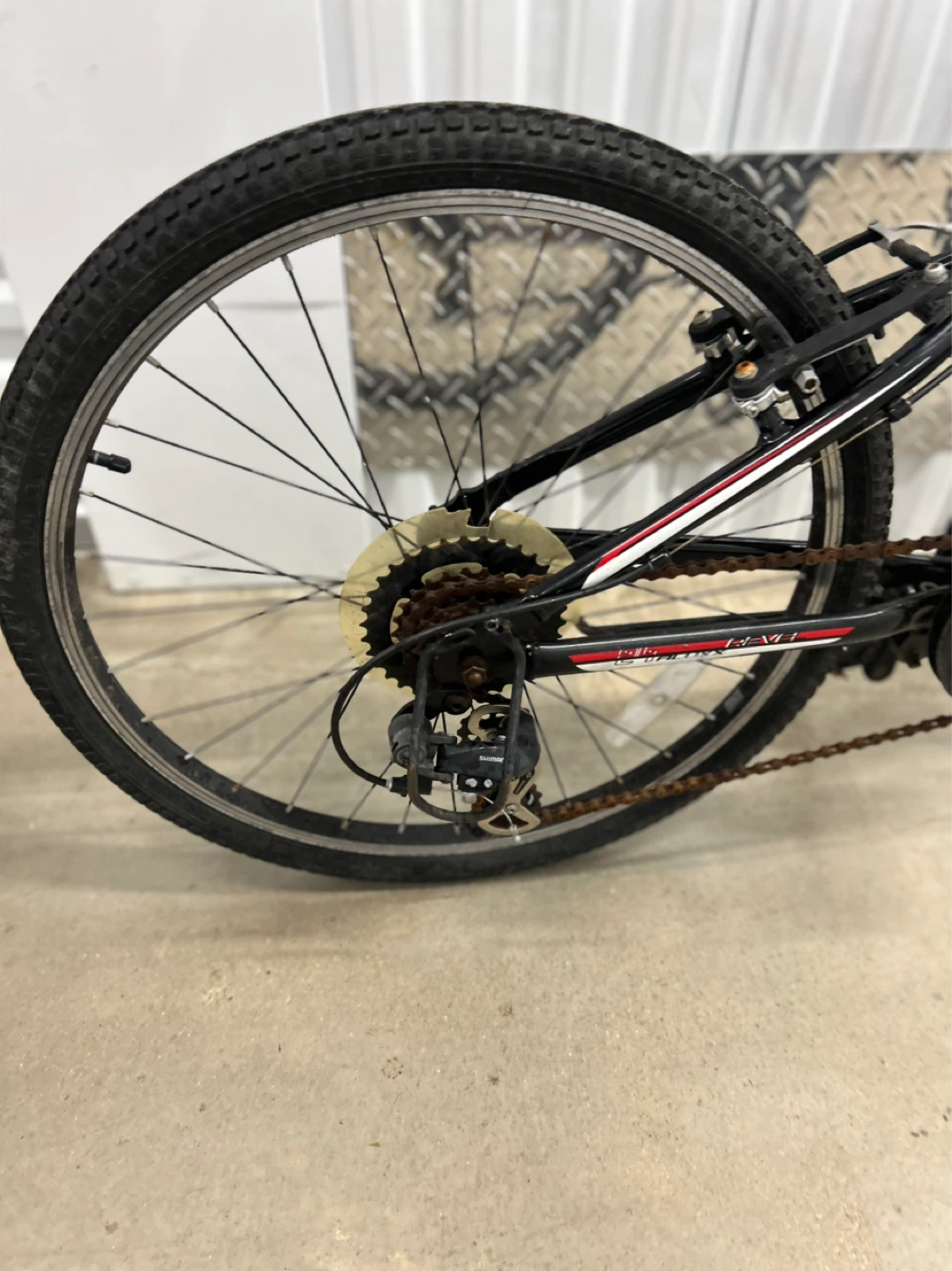 Giant Mountain Bike - photo 4