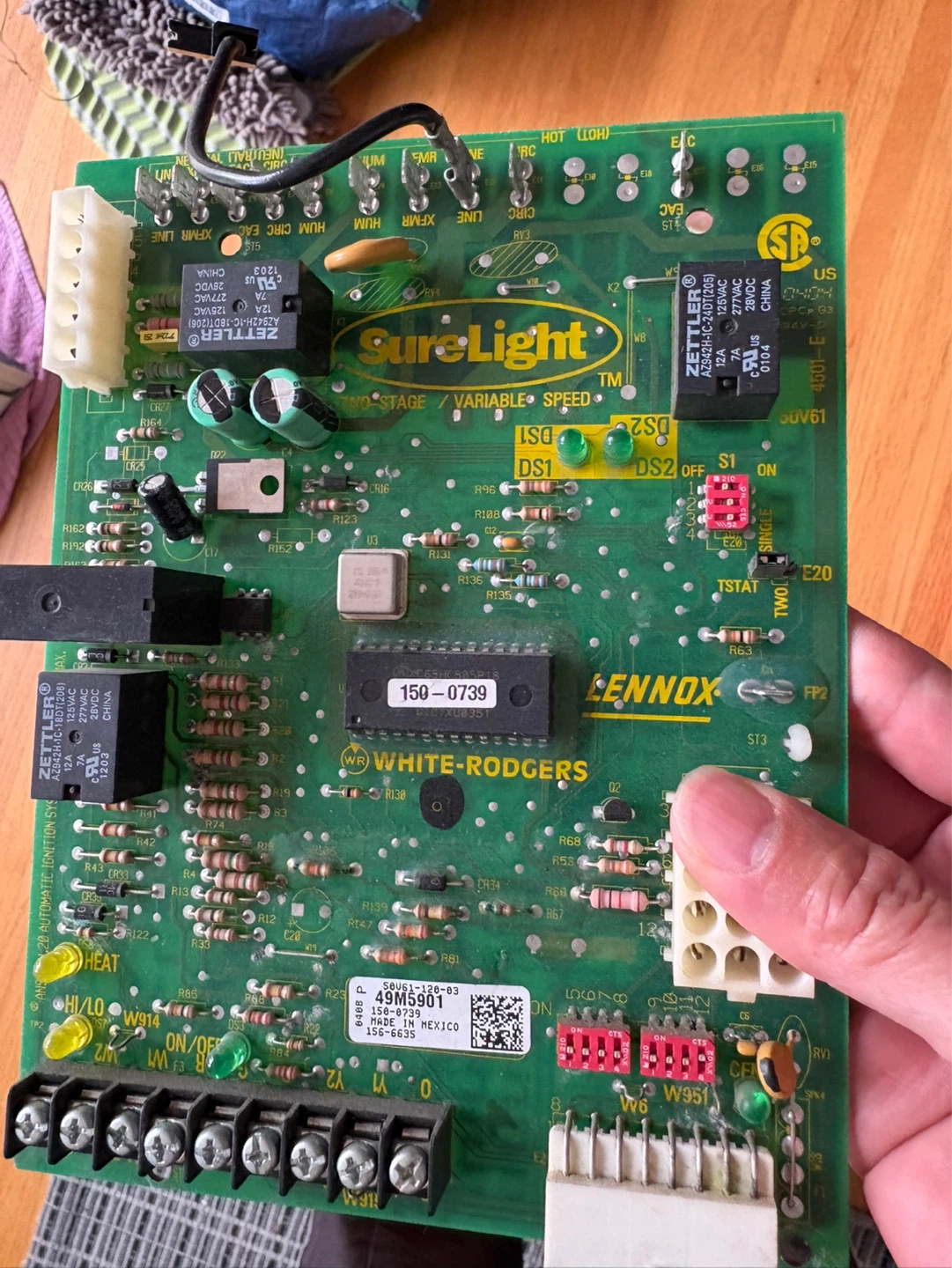 White Rodgers SureLight HVAC Control Board 49M5901 - photo 2