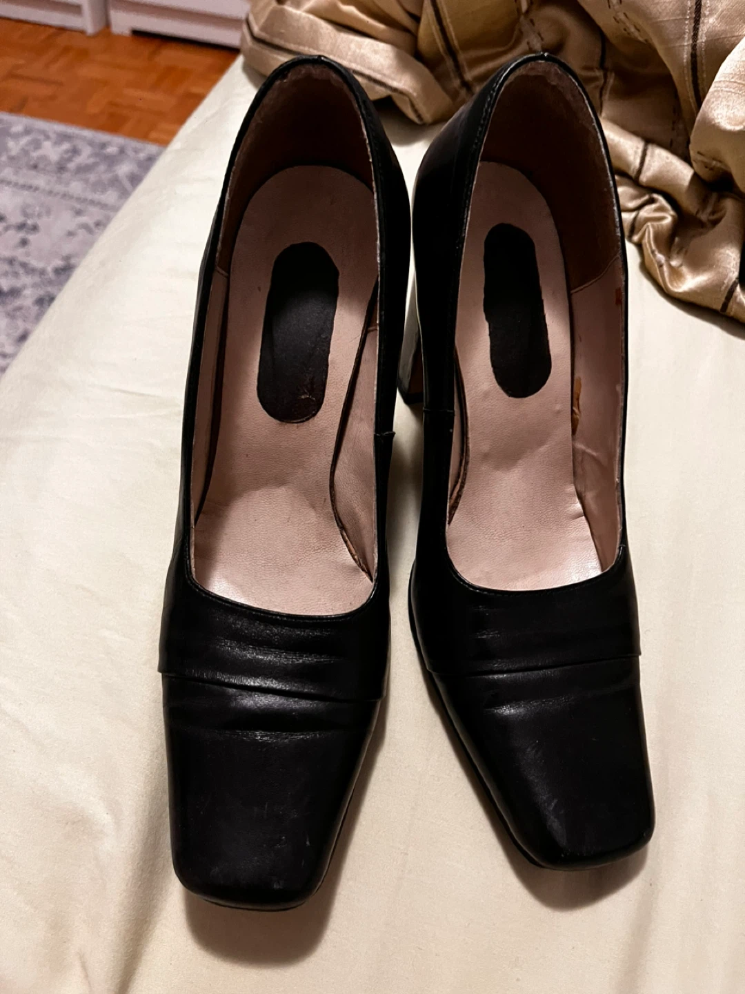Black  Genuine Leather Square Toe Heels size 6.5 - photo 4