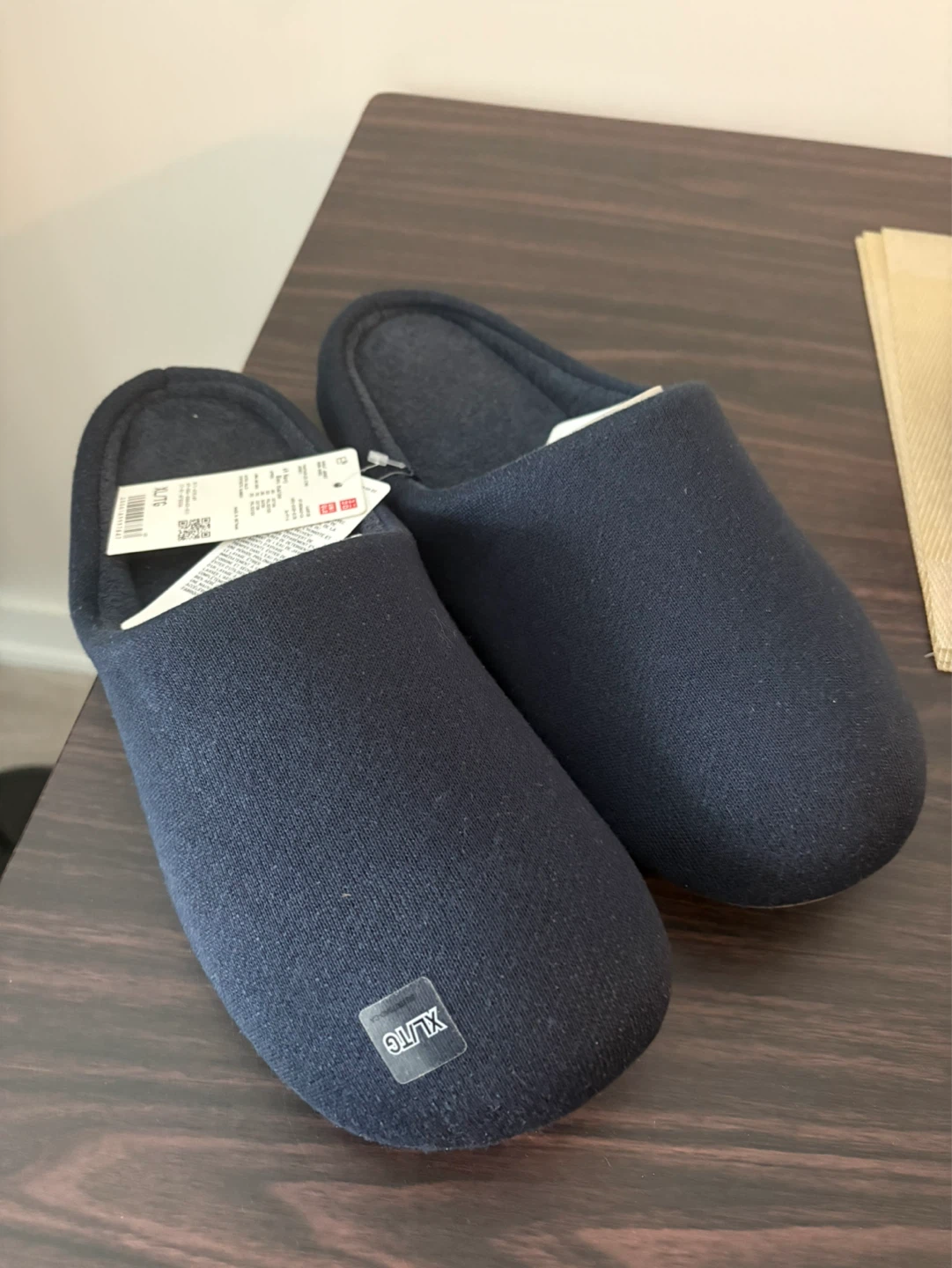 Uniqlo Slippers XL/G Navy Blue