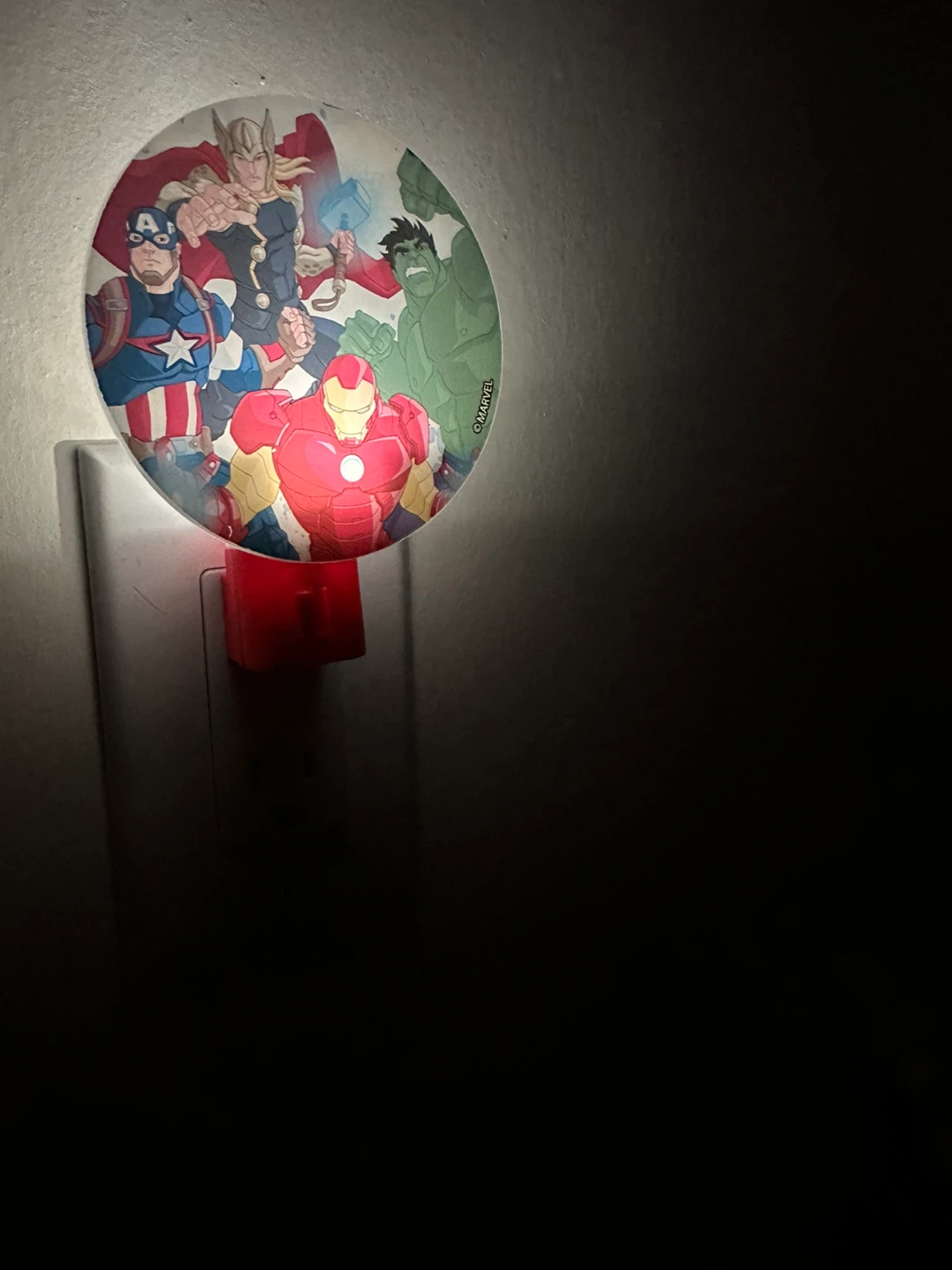 Marvel Avengers Night Light - photo 2