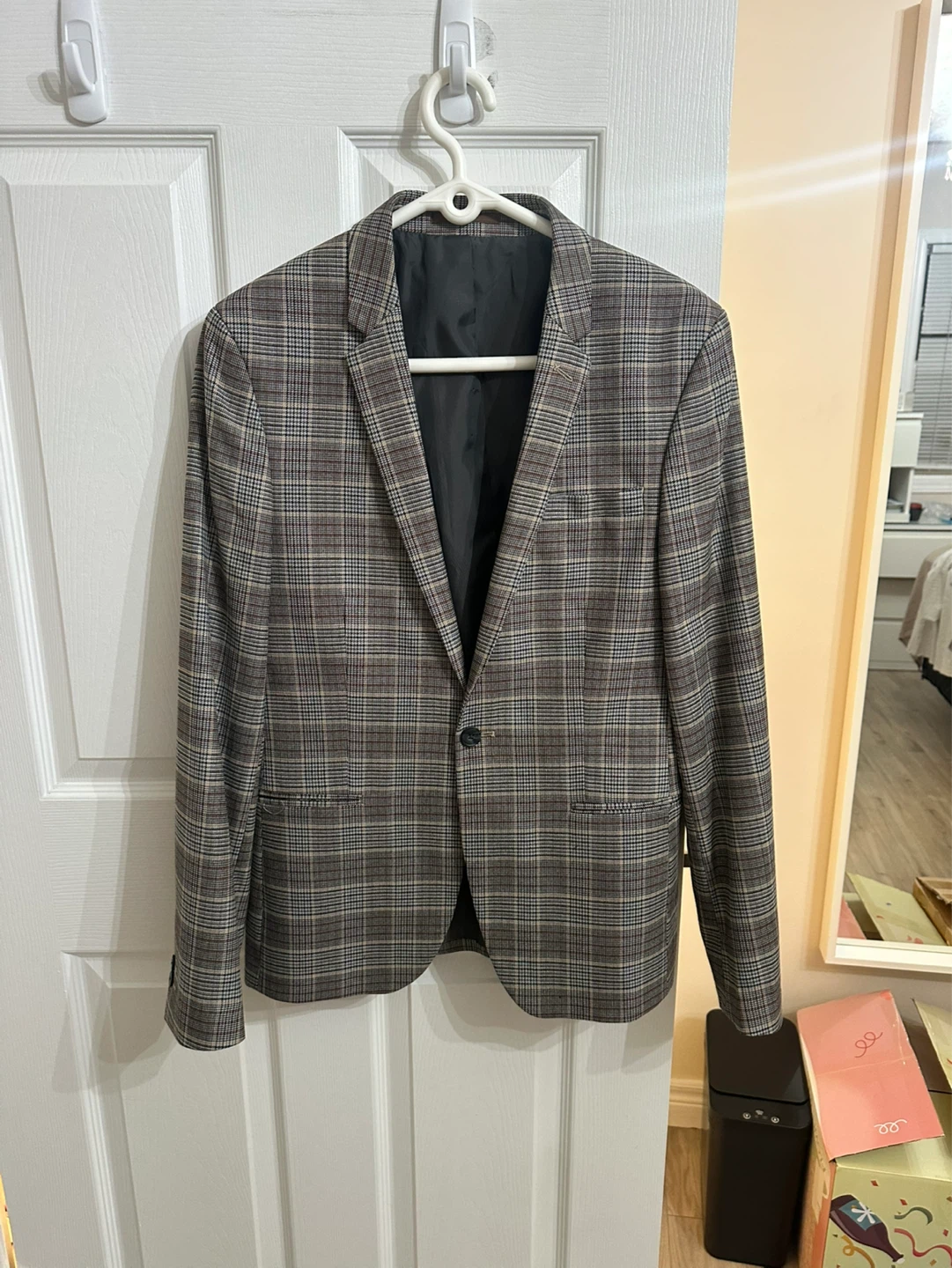 River Island Plaid Suit Jacket and Pants Set - 38R
