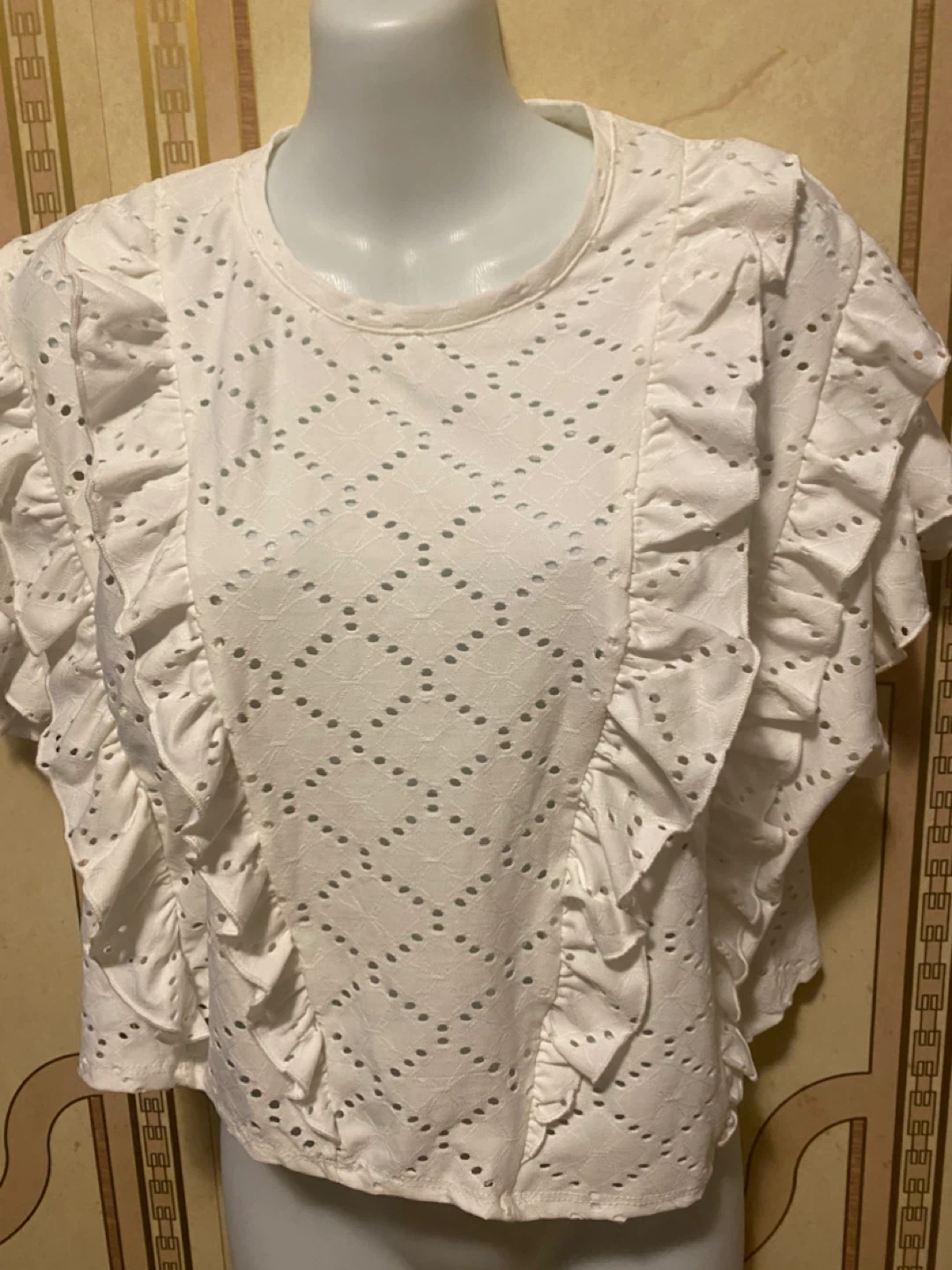 White Eyelet Ruffle Sleeve Top - Zara Size M