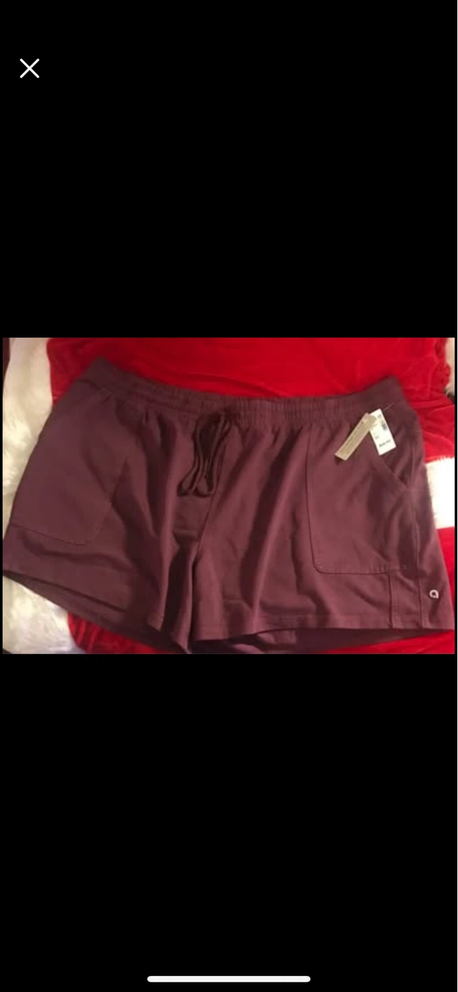 Hyba Women's Maroon Athletic Shorts