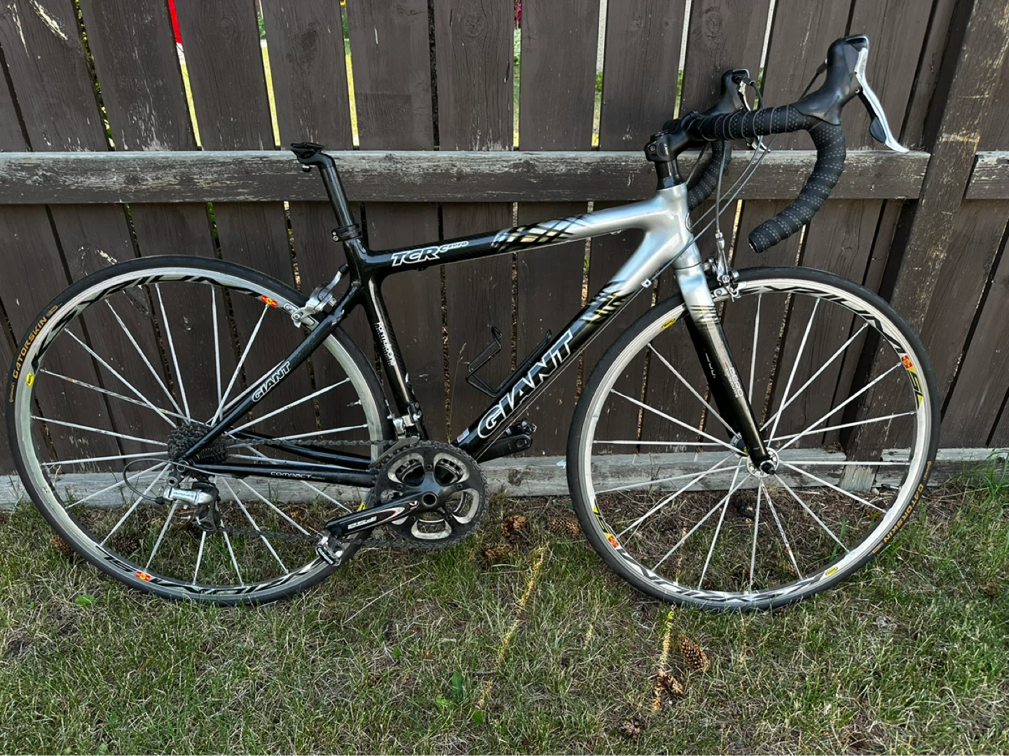 Giant TCR Composite SE Road Bike