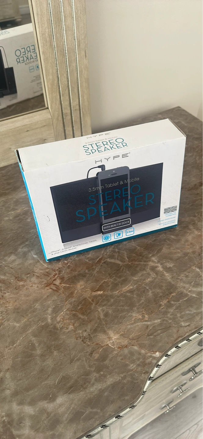 HYPE Stereo Speaker with Built-In Dock for Tablets & Phones