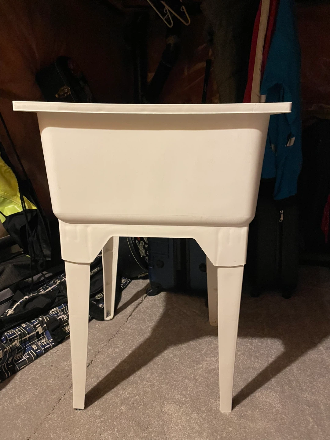 White Laundry Tub Sink with Legs
