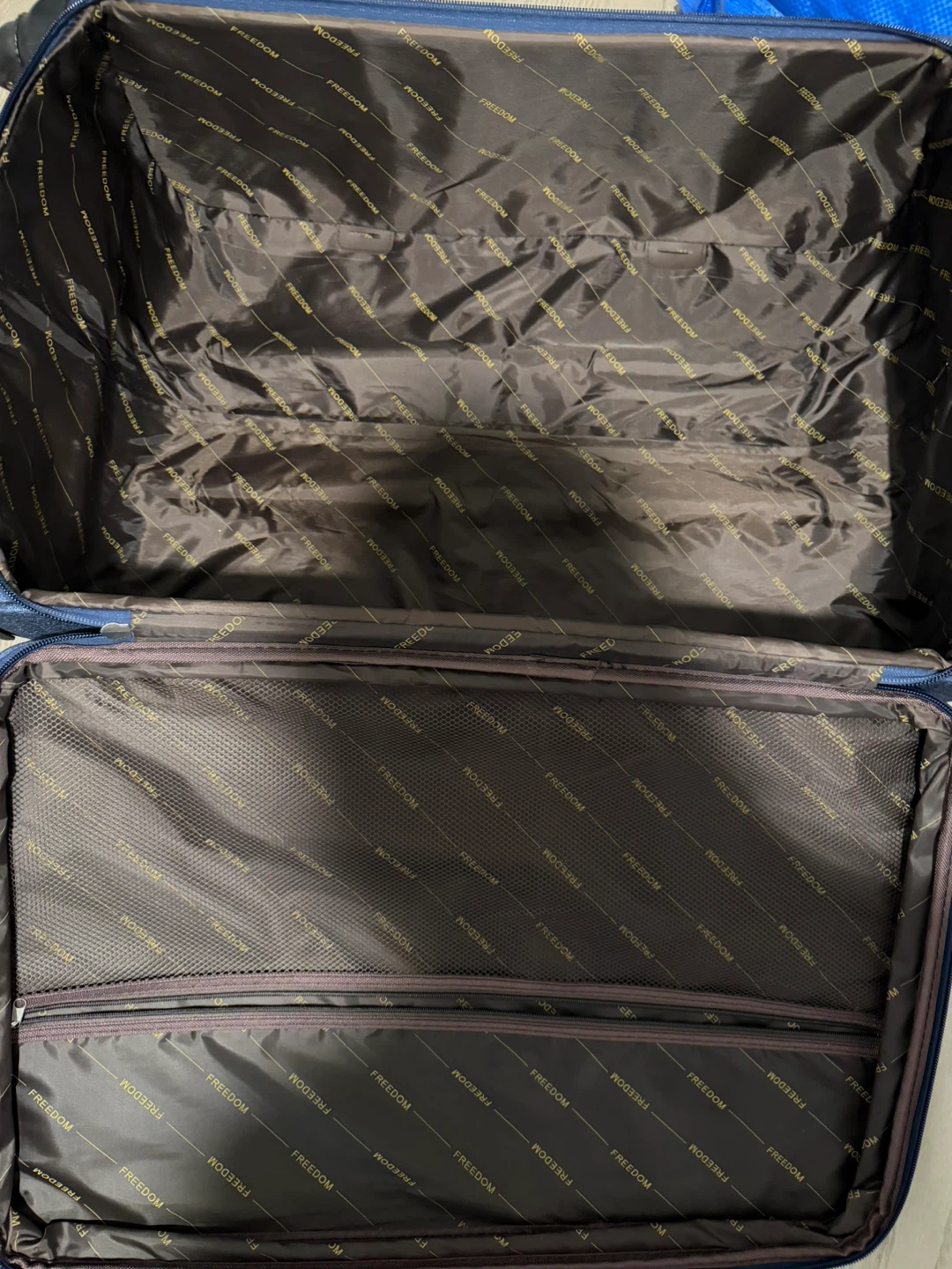 Freedom Luggage Suitcase - Dark Grey - photo 3
