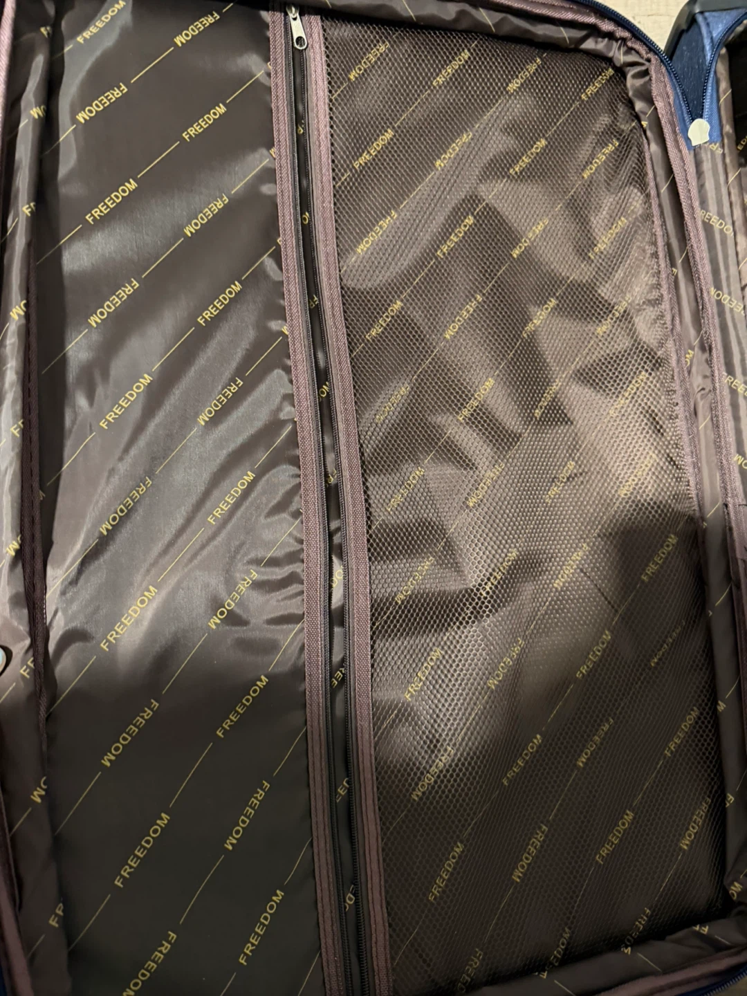 Freedom Luggage Suitcase - Dark Grey - photo 4