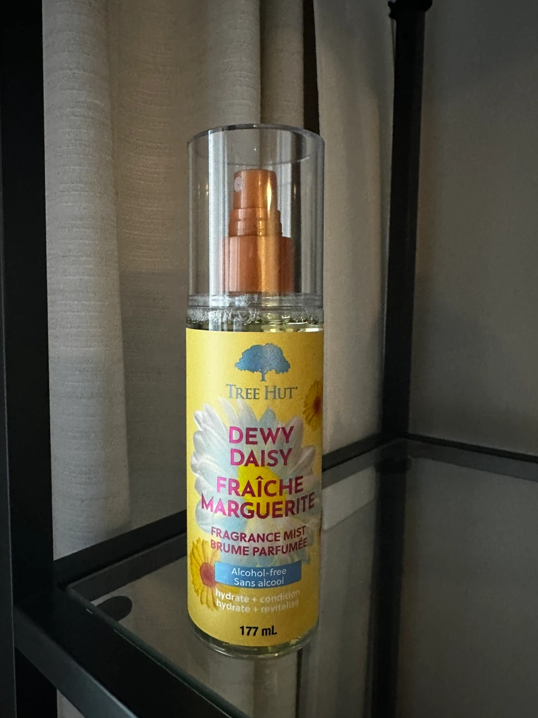 Tree hut body mist