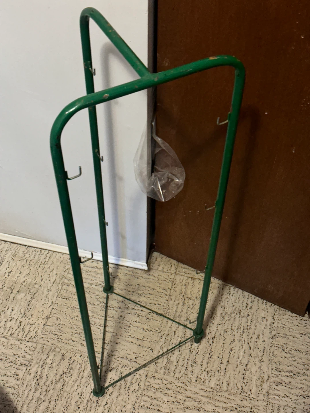 Great little 3 tier wire basket stand - photo 2