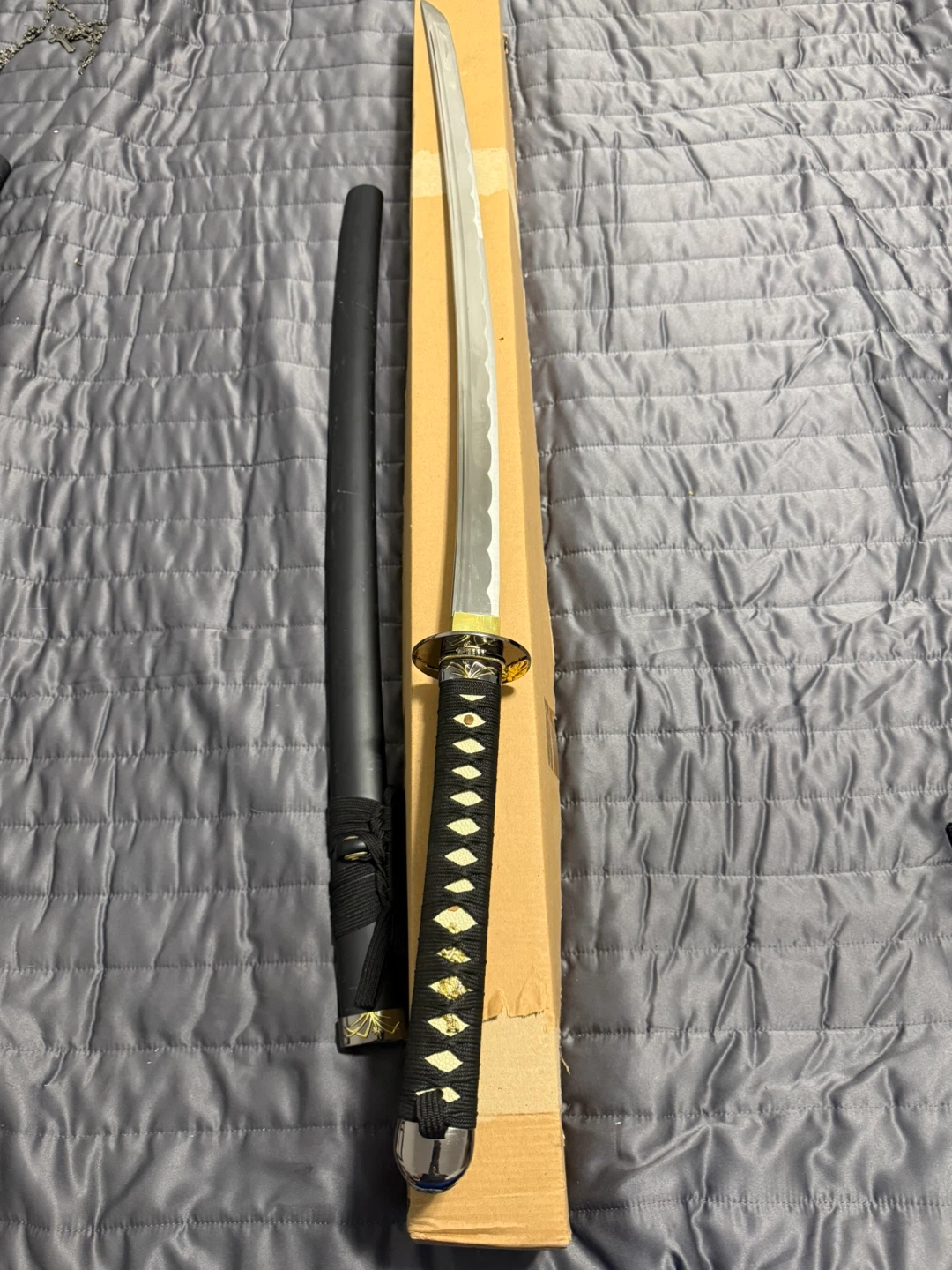 Katana Sword with Scabbard and Cardboard Box - photo 4