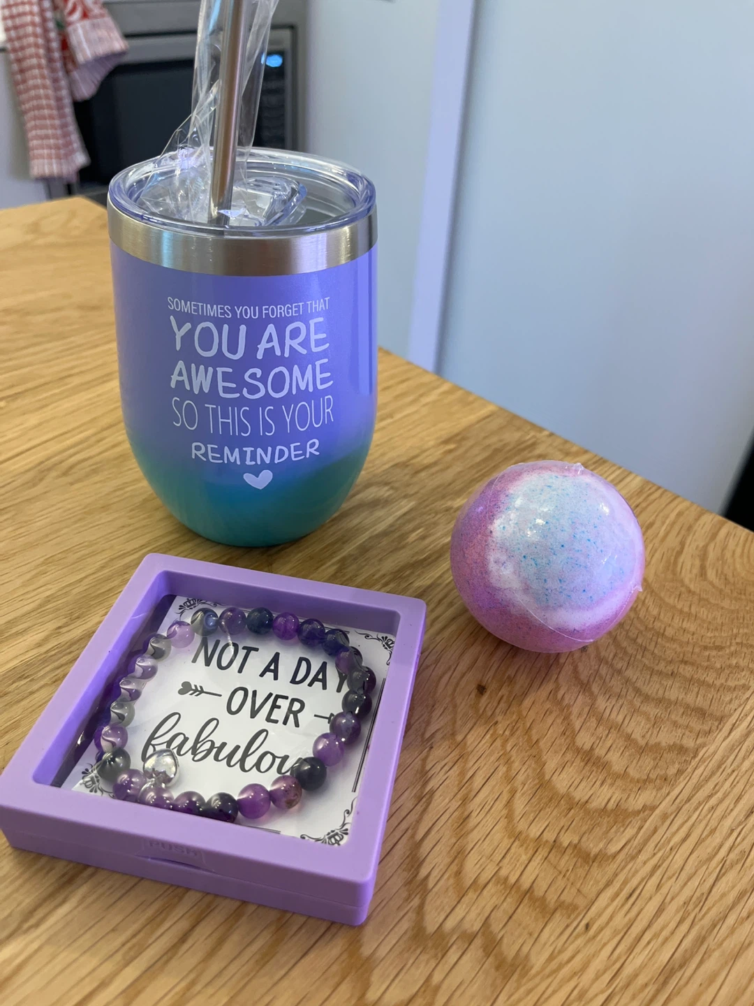 Gift Set - Insulated Mug, Bath Bomb and Bracelet - photo 2
