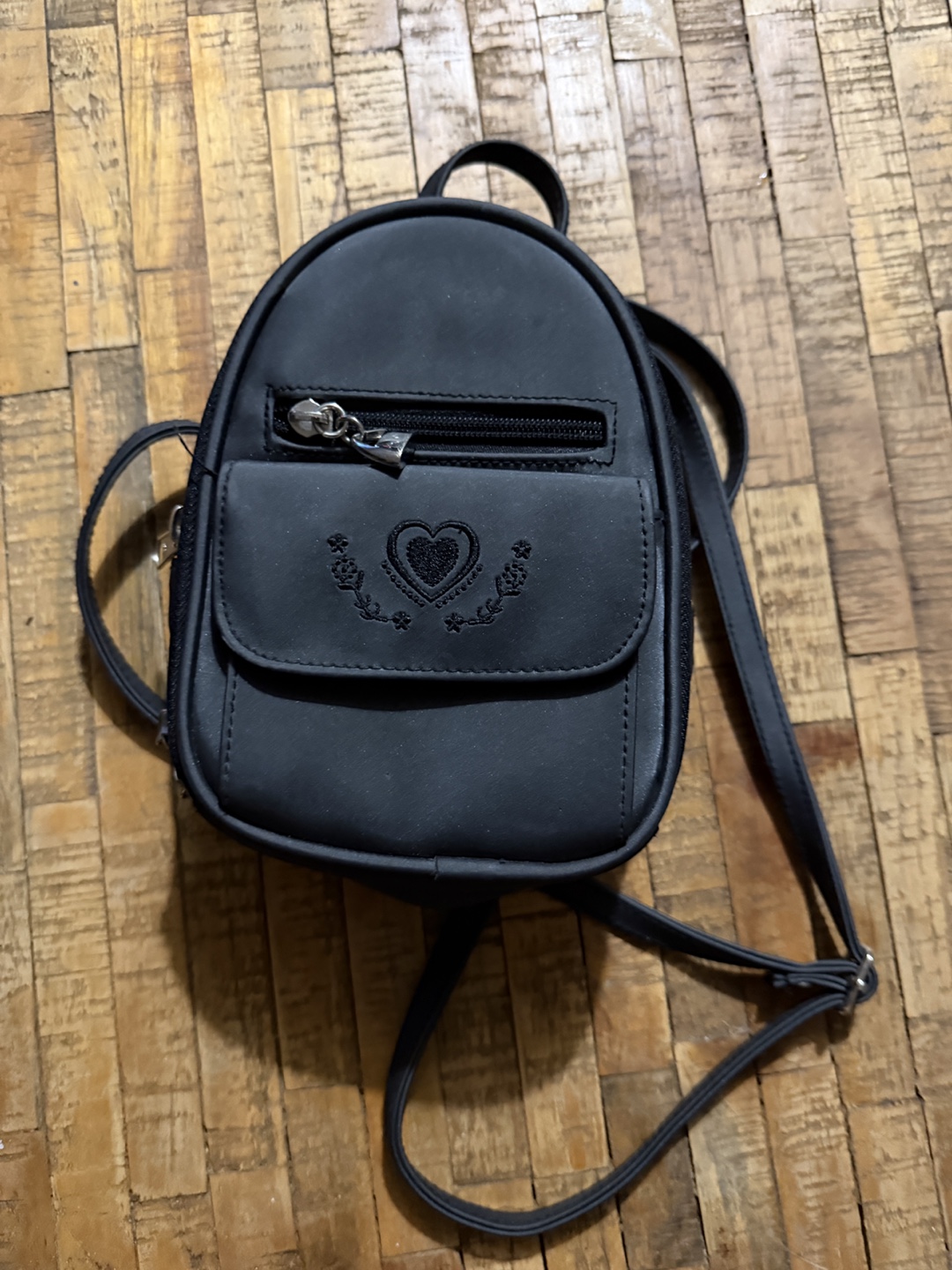 Y2K Fashion Black Mini Backpack with Heart Design