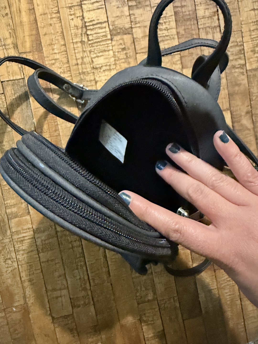 Y2K Fashion Black Mini Backpack with Heart Design - photo 2