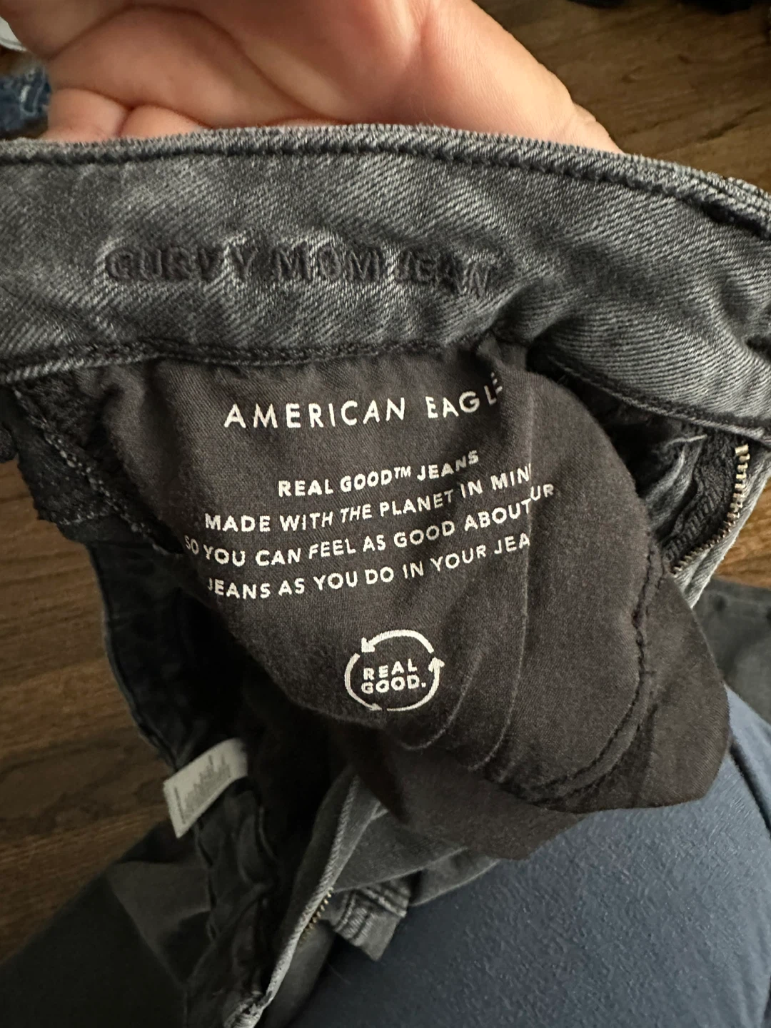 American Eagle Curvy Mom Jeans - photo 5