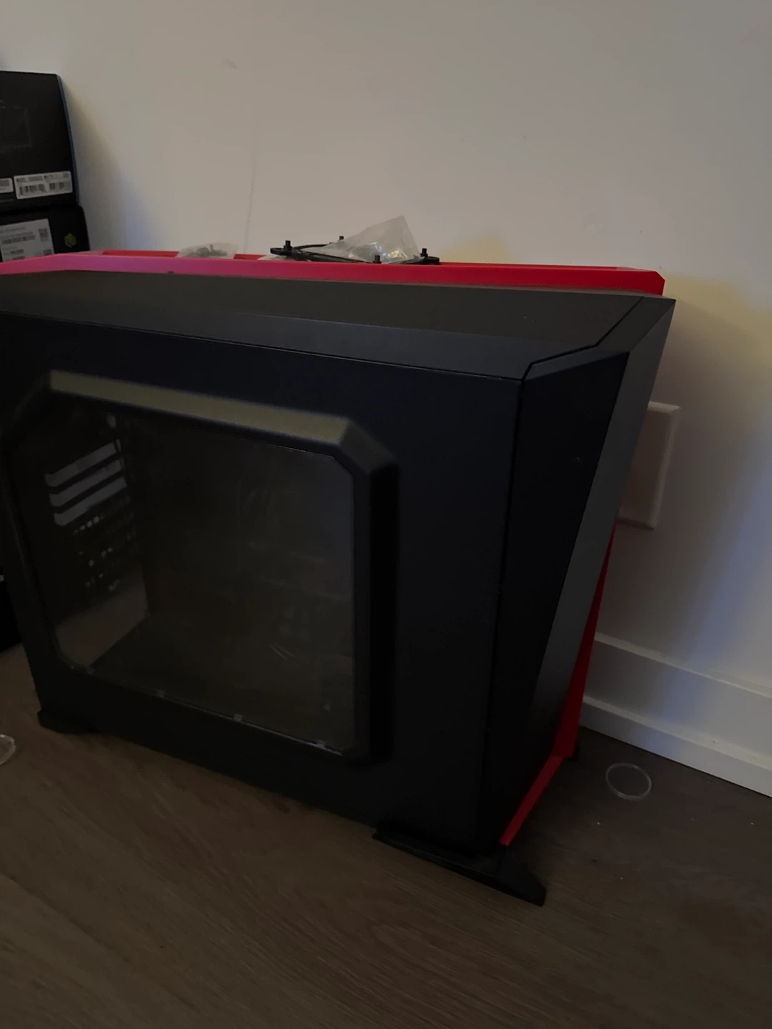 corsair series SPEC 04 Mid tower Gaming PC case