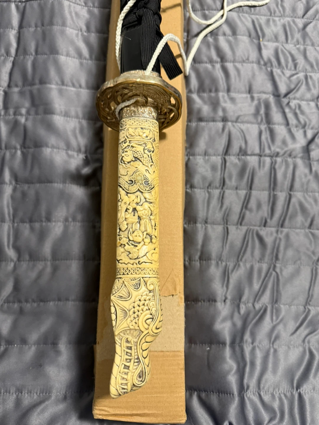 Decorative Samurai Sword with Ornate Handle - photo 2