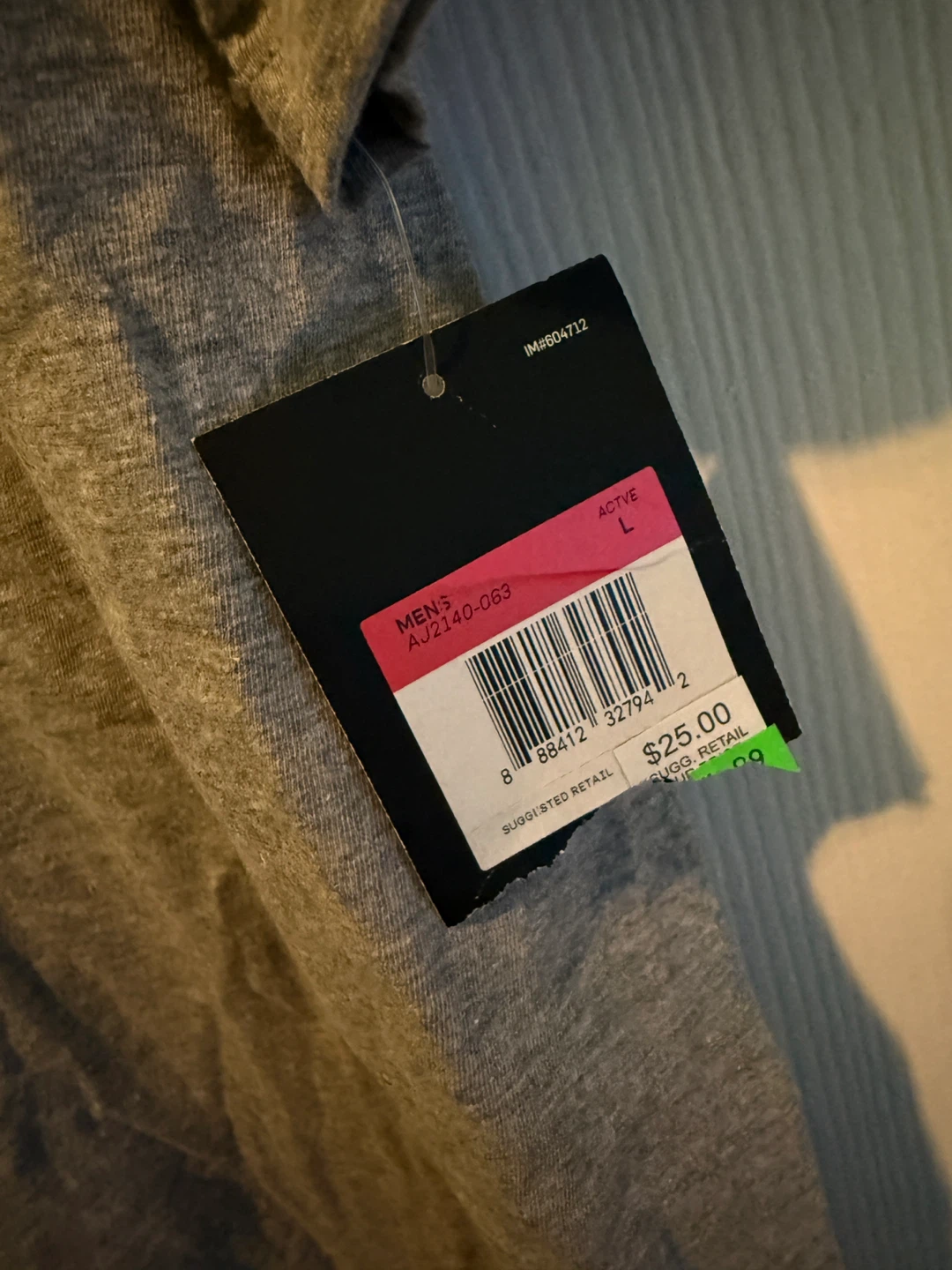 Nike The Nike Tee Men's Gray Athletic Cut T-Shirt - photo 3